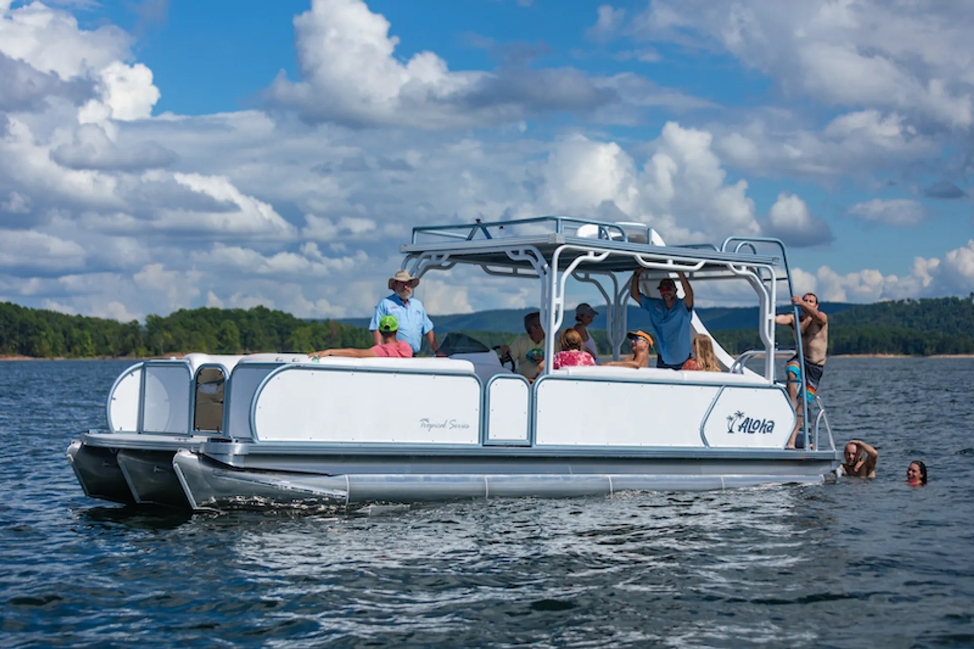 Our New  175 HP Aloha 26 Double Decker Pontoon - Kentucky!