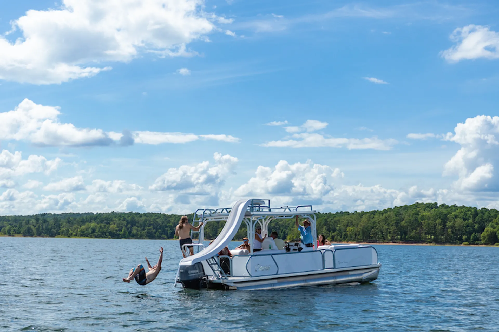 Our New  175 HP Aloha 26 Double Decker Pontoon - Kentucky!