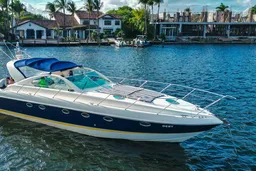 Explore Fort Lauderdale on our 50’ European Yacht