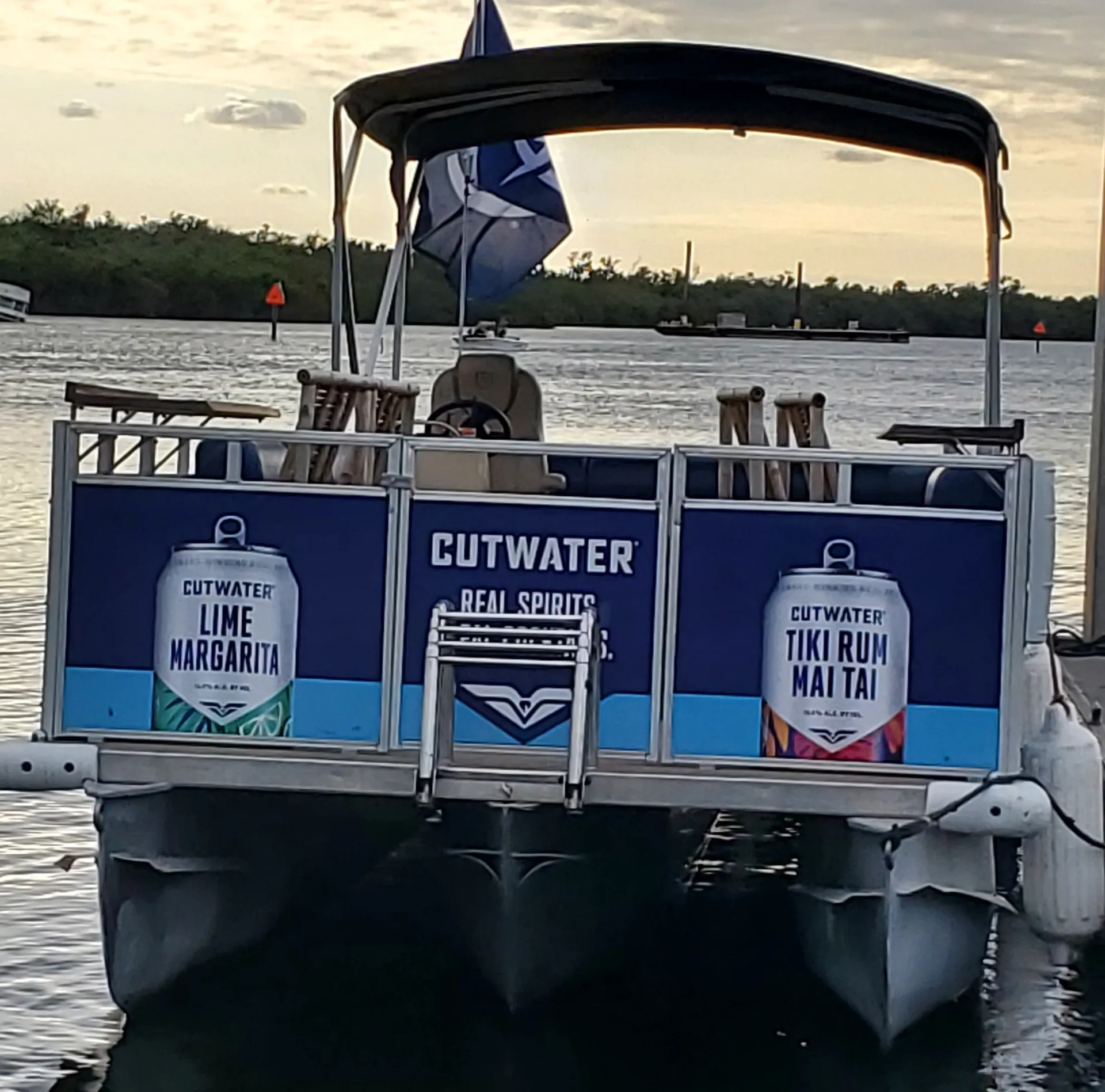 Cutwater Cruiser 28' Party Pontoon Boat!