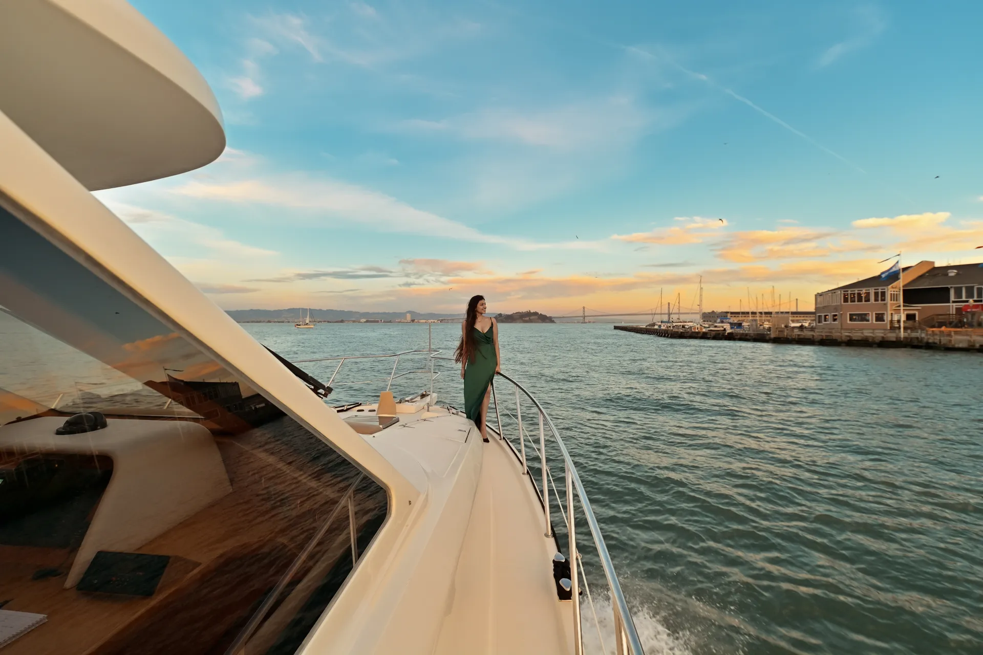Explore San Francisco Bay on a Private Luxury Yacht