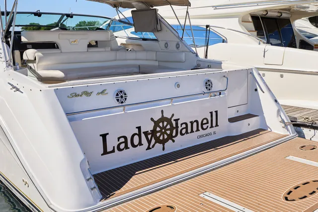 Rent a SEA RAY BOATS motor yacht in Chicago, IL near me