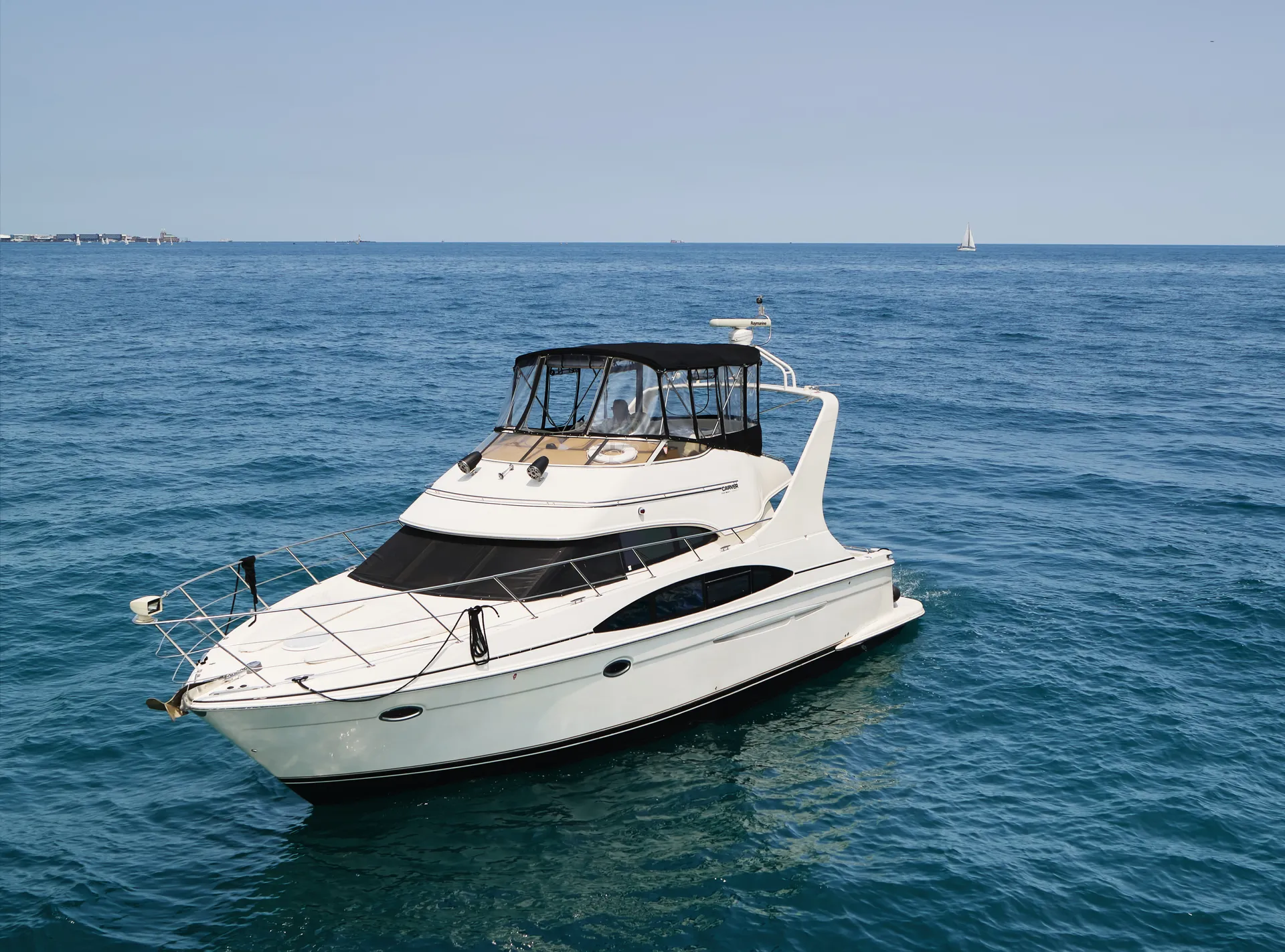 Multi Level 47' Carver Yacht in Chicago, IL - MPY