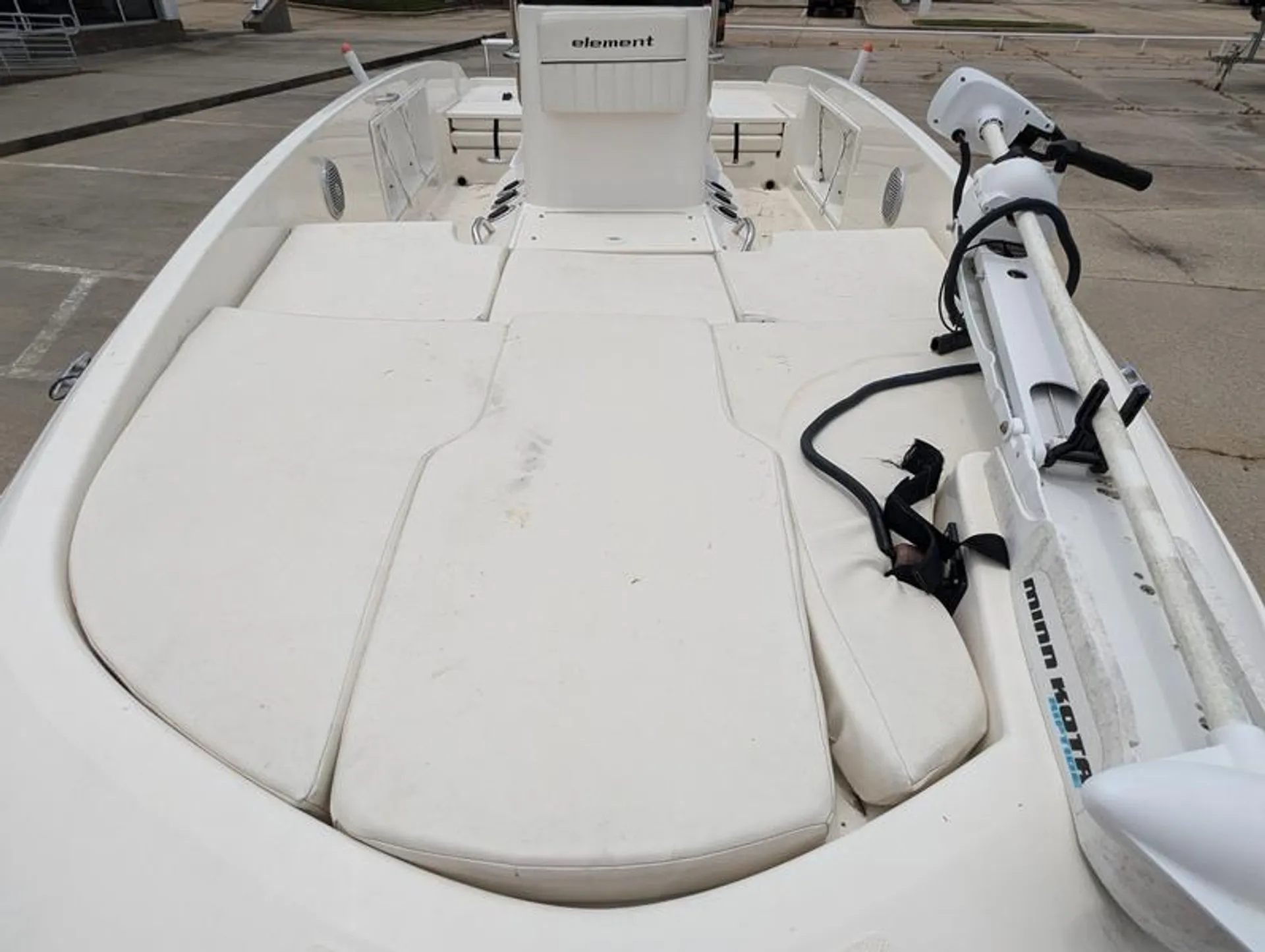 Bayliner 18 Fishing Perfect for a Day Spent Fishing - Kentucky