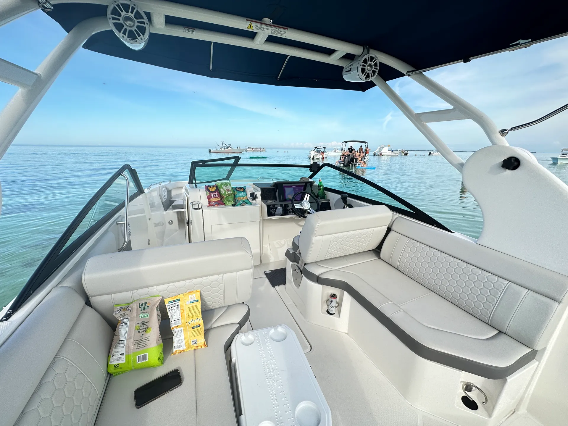 Private Luxury Sandbar Charter | Sea Ray 250 | Salty SandBars Key West