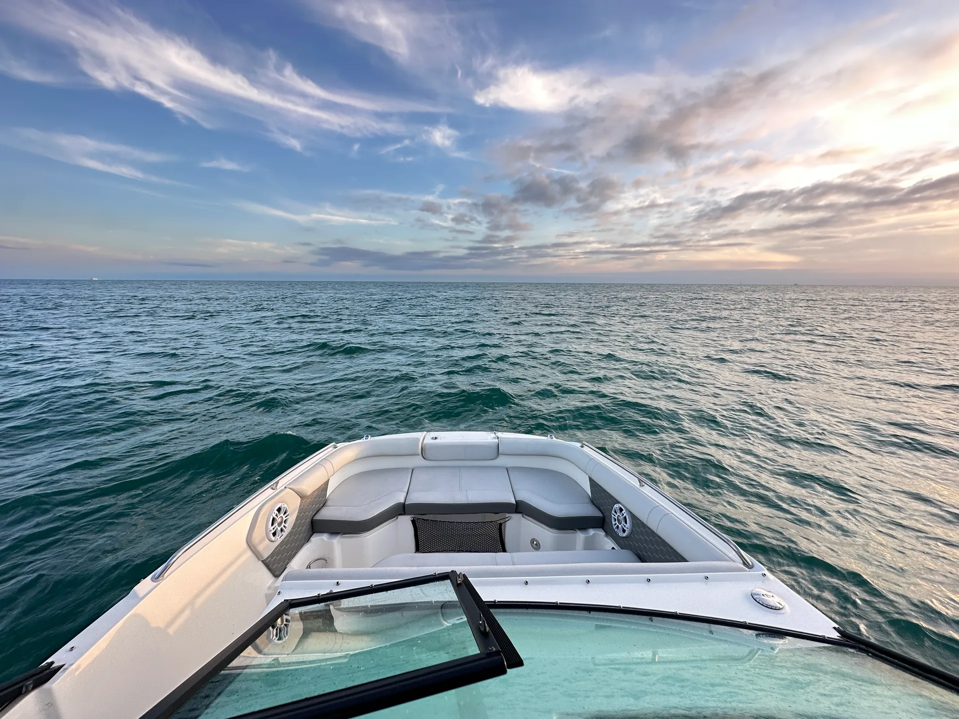Private Luxury Sandbar Charter | Sea Ray 250 | Salty SandBars Key West
