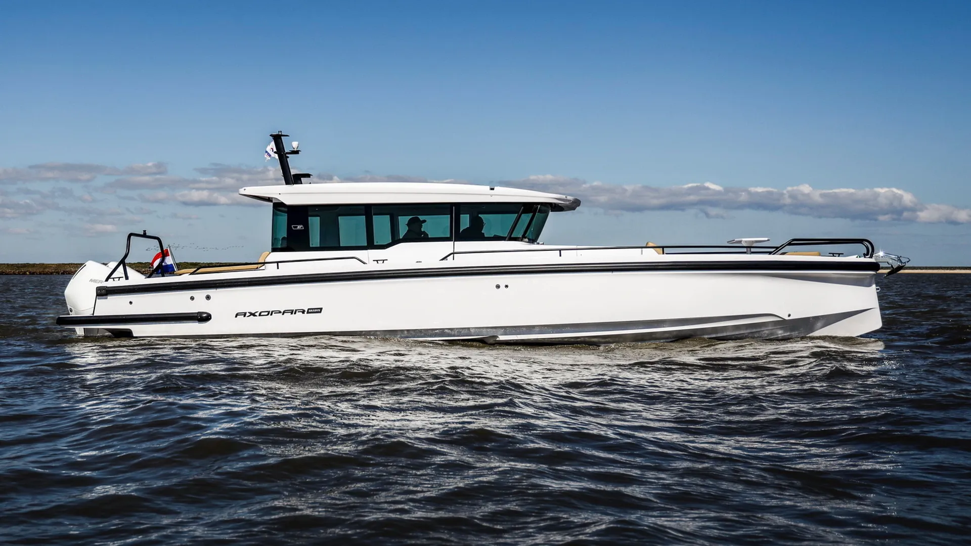 SUV of the Seas - Luxury Adventure Boat - Islamorada