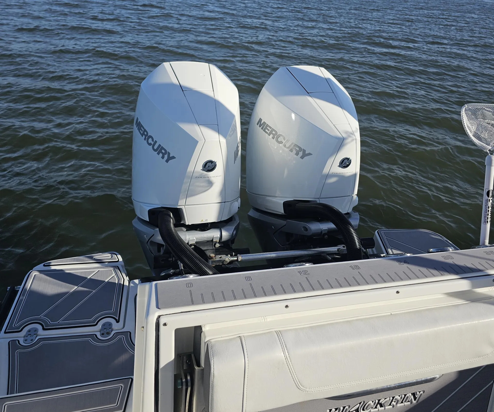 BLACKFIN YACHTS 272CC in Port Salerno, FL — photo 6