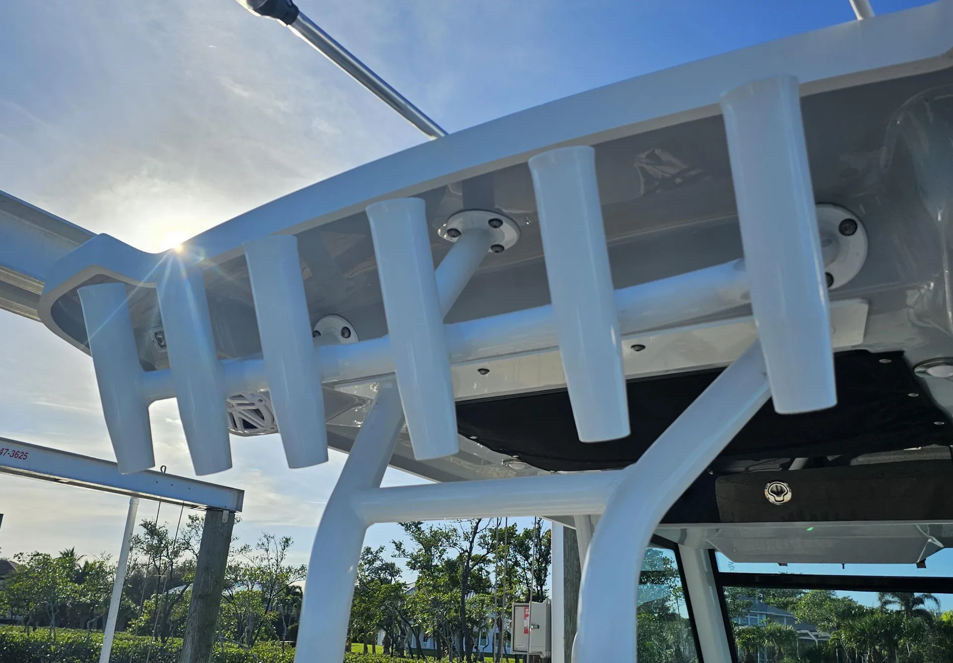 BLACKFIN YACHTS 272CC in Port Salerno, FL — photo 10