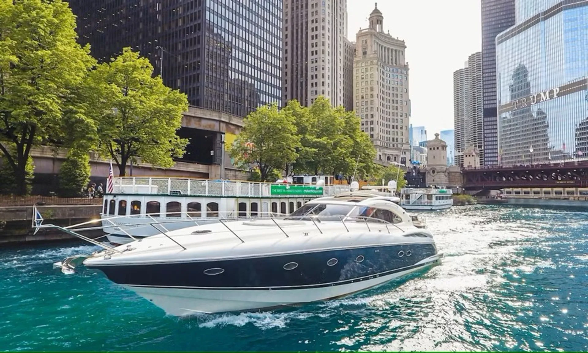 Sunseeker Predator in Chicago, IL — photo 2