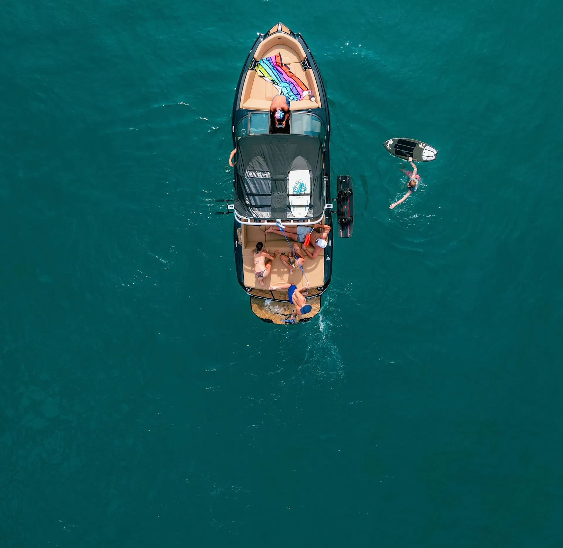 Rent the 2023 Mastercraft NXT23: Elevate Your Water Adventure!