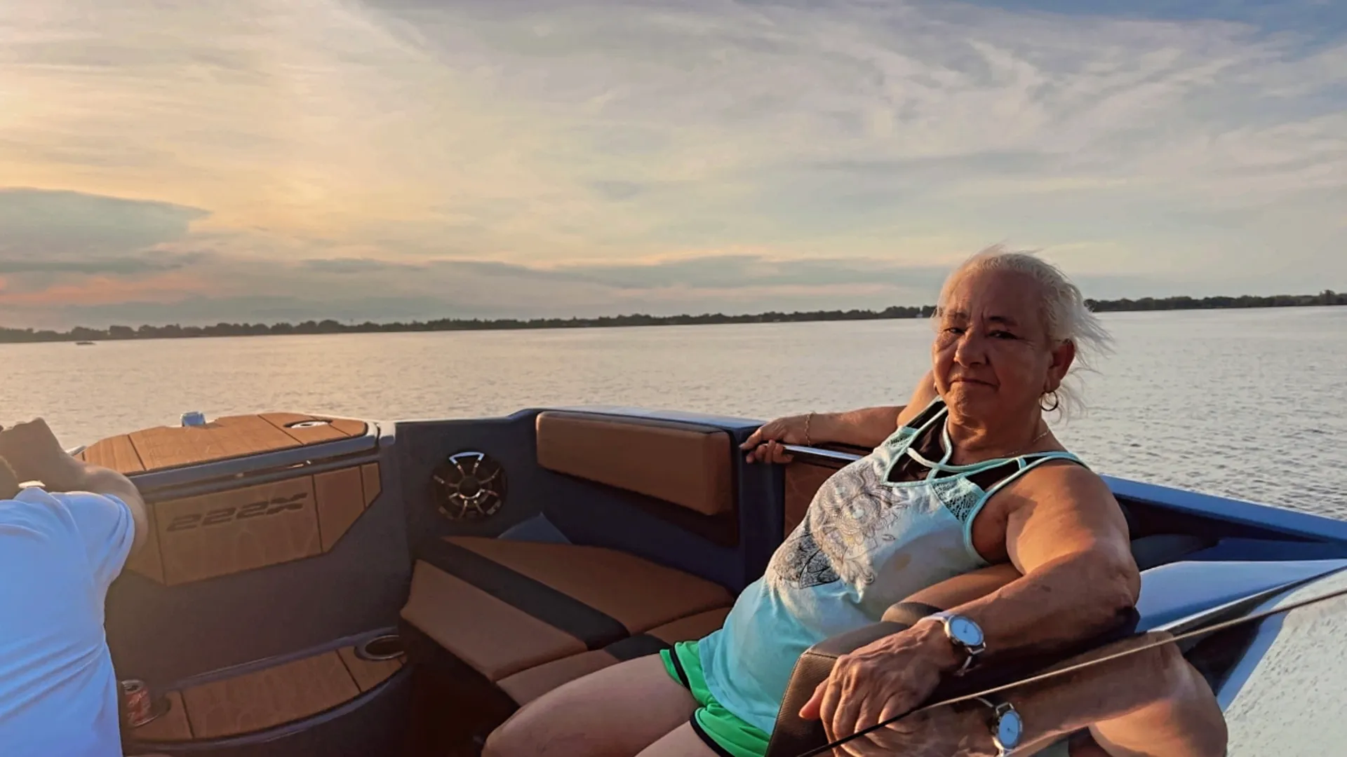 Experience Luxury on Water with Our New 2024 Yamaha 222XD