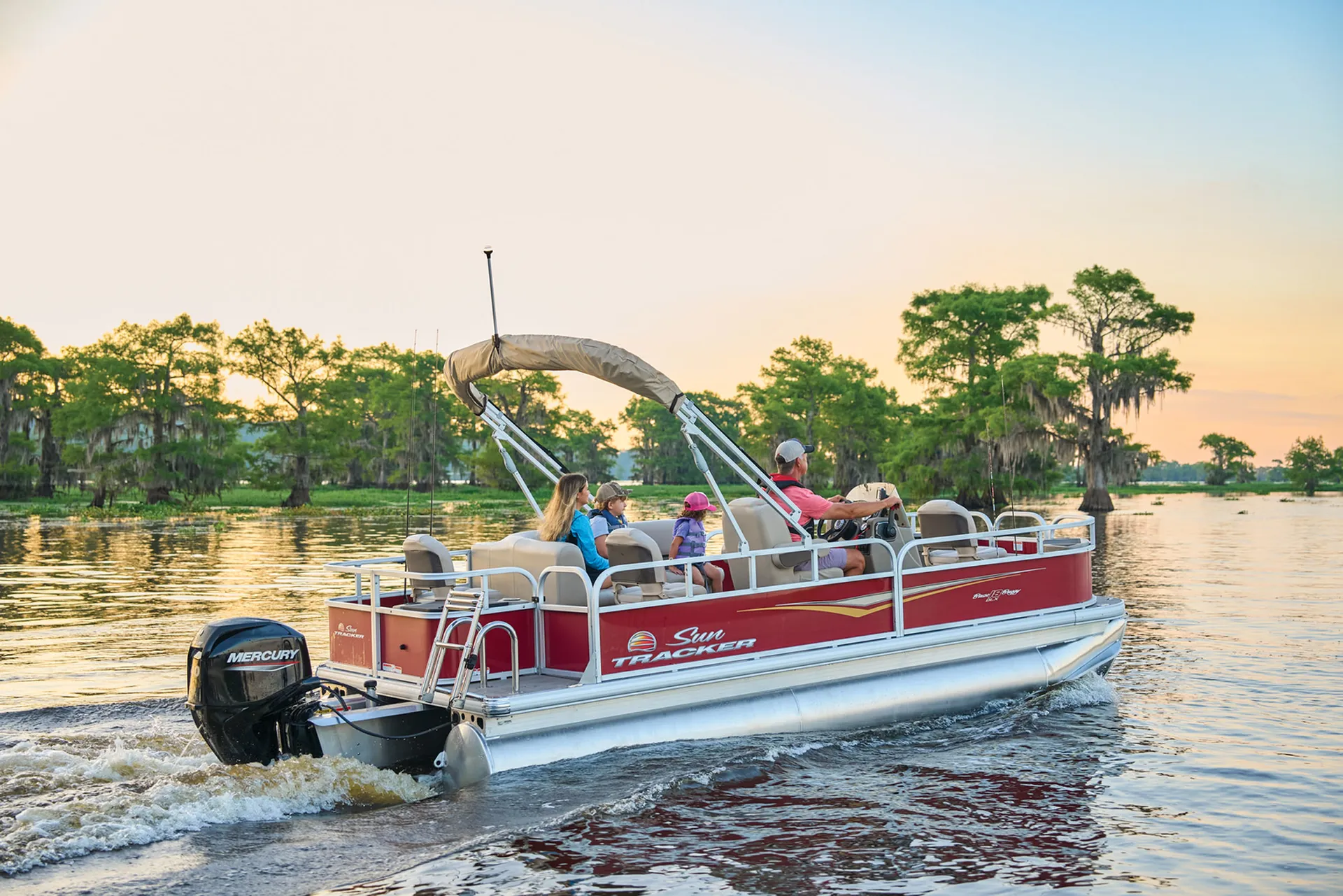 NEON MOON PONTOON CRUISE (2025 SUNTRACKER)