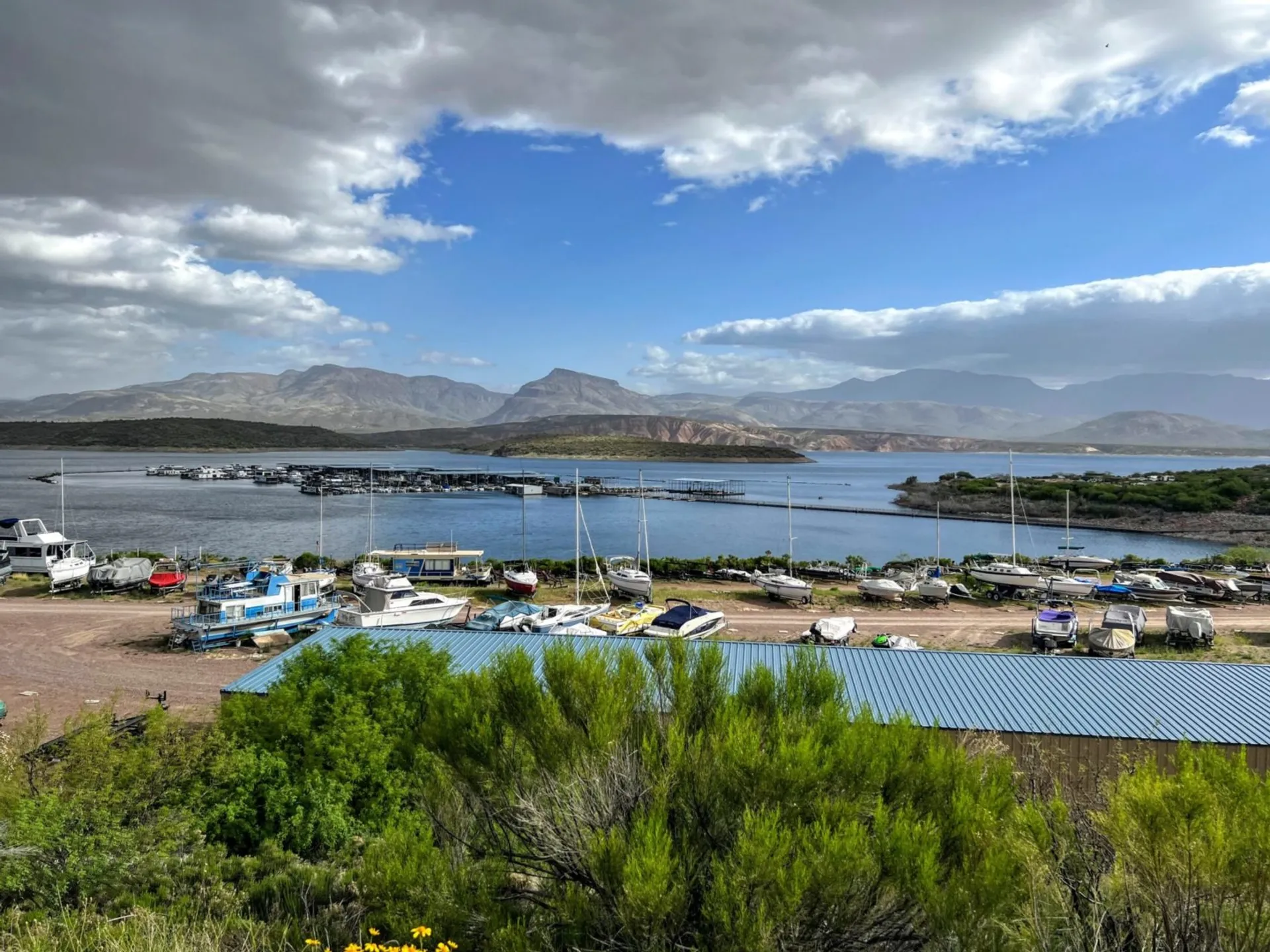 Aloha 22 Tritoon Roosevelt lake