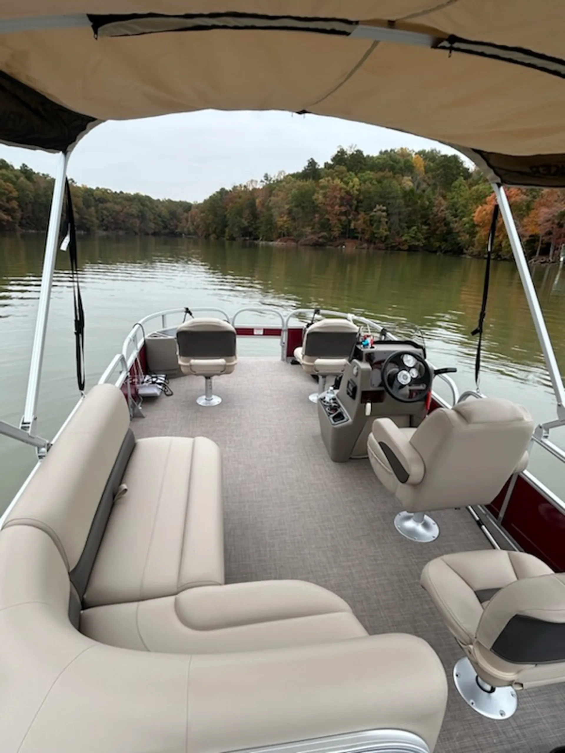 New pontoon near LKN State Park and waterfront restaurants