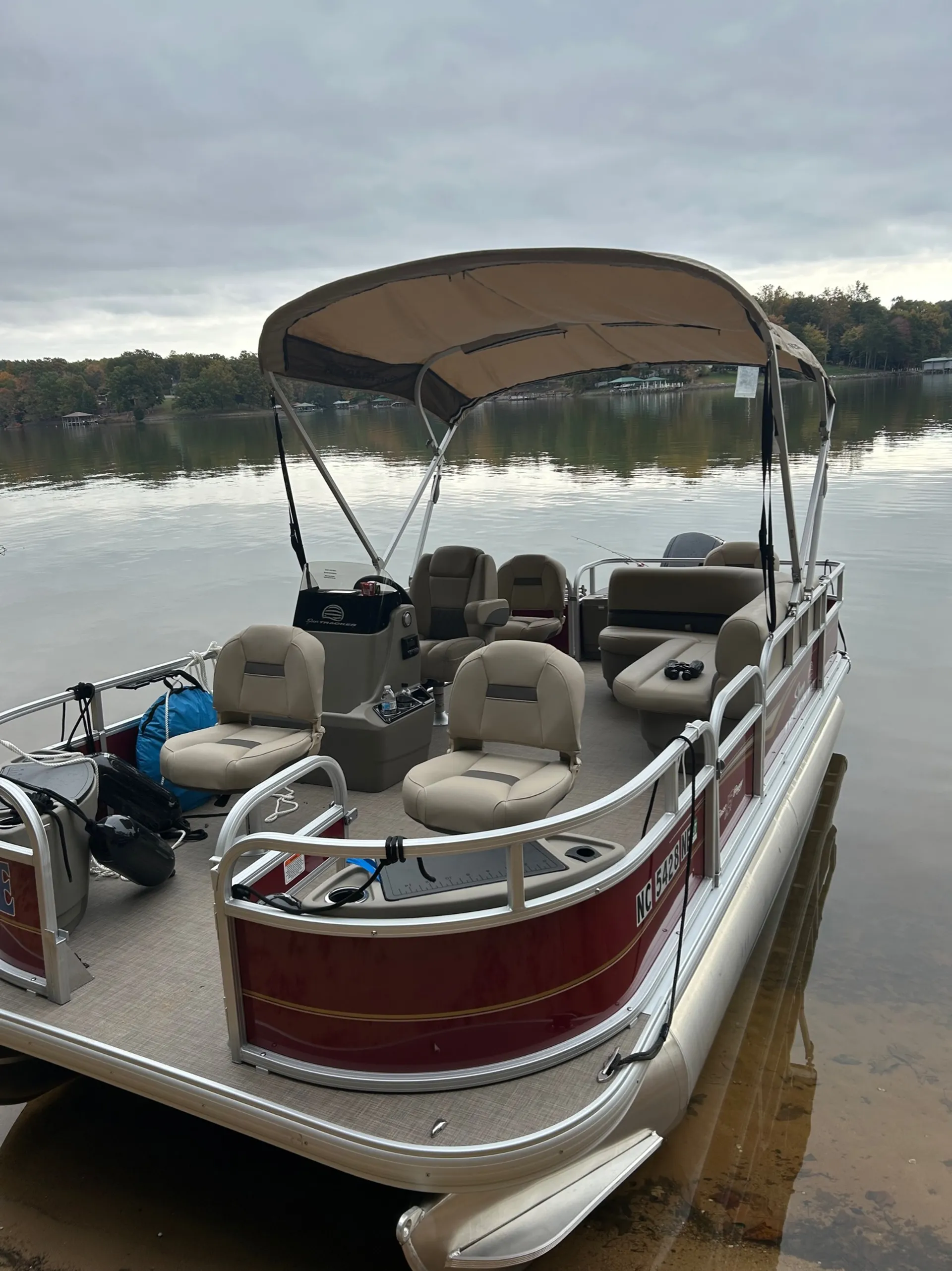 New pontoon near LKN State Park and waterfront restaurants