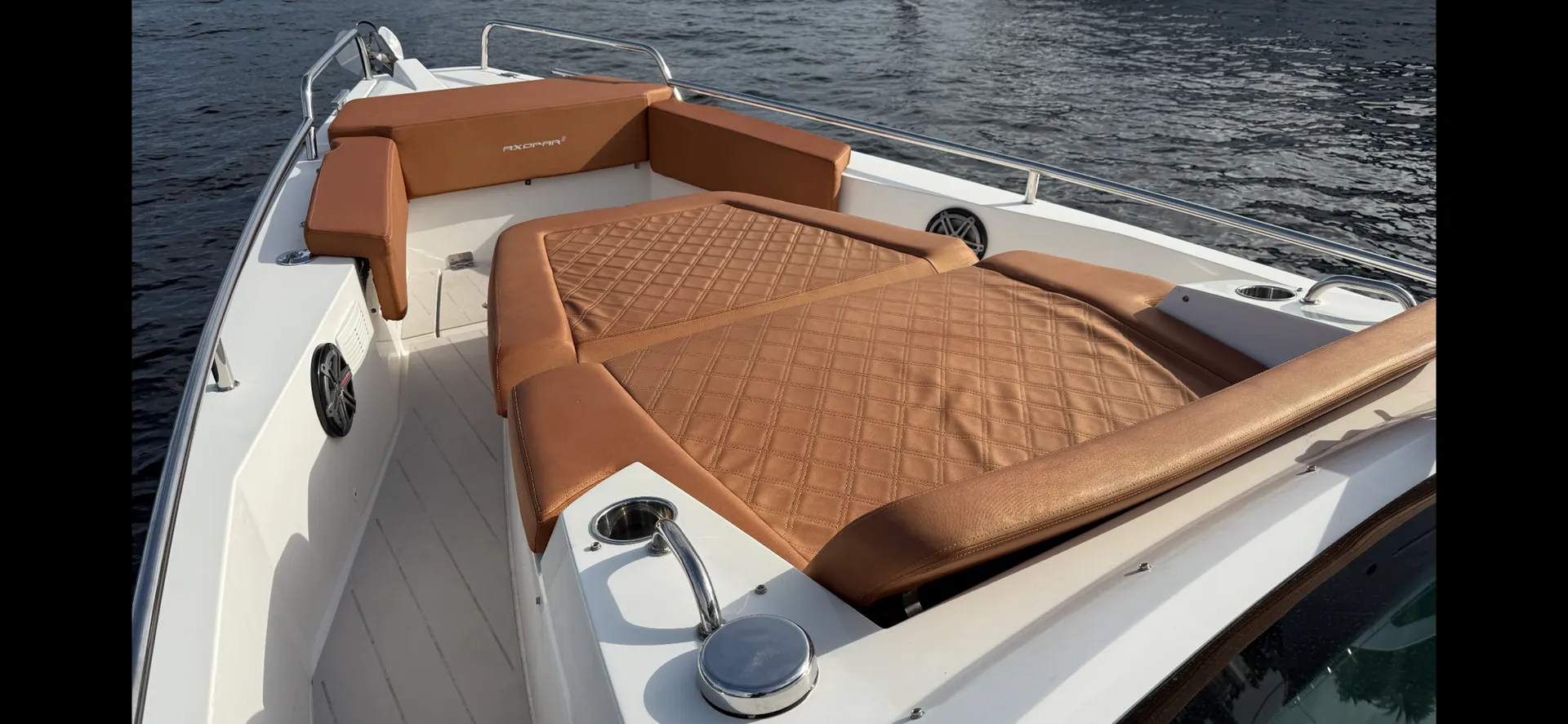 Abeona - Axopar 37 XC