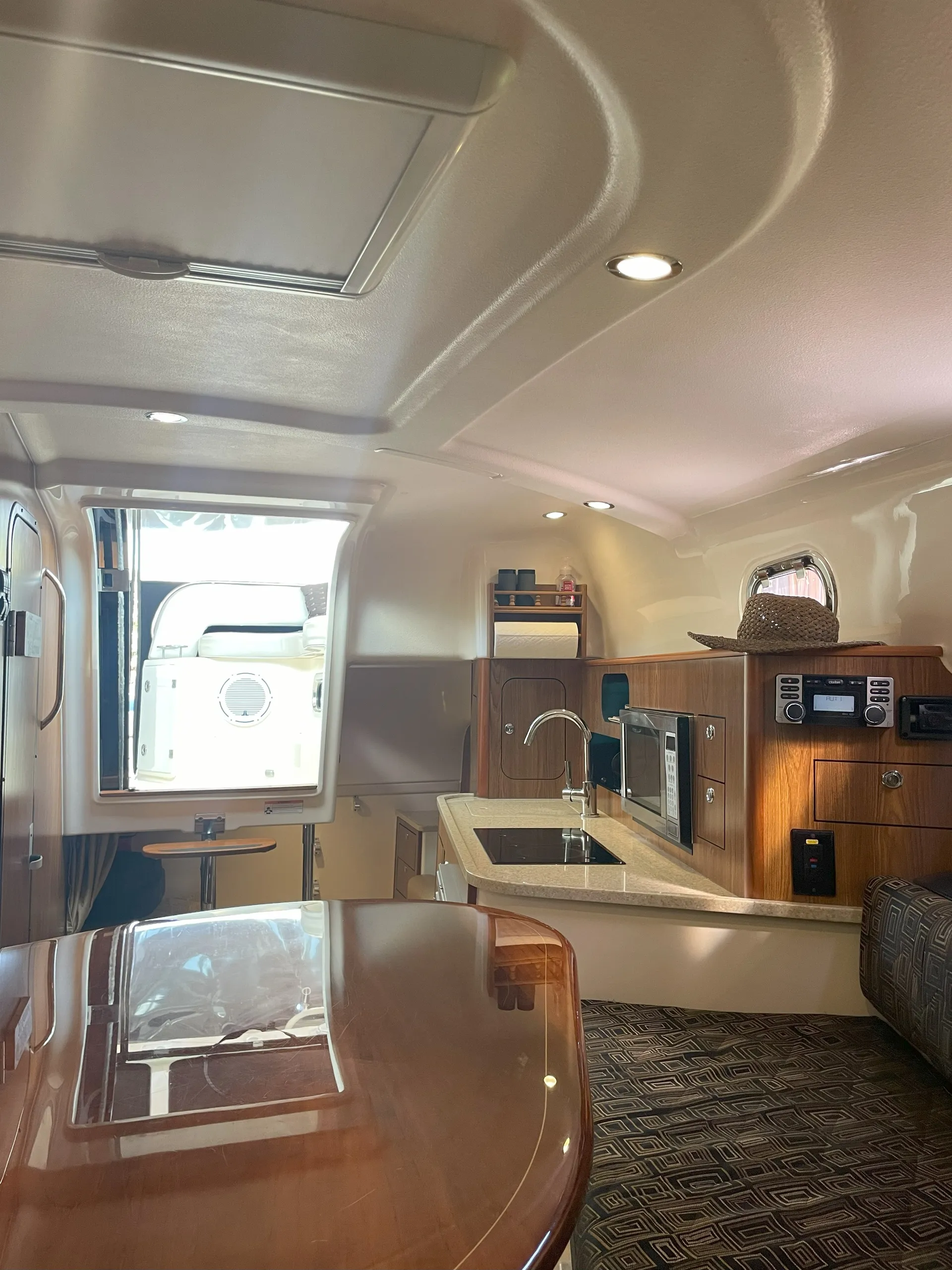 Relaxation in a dual A/C luxury Yacht