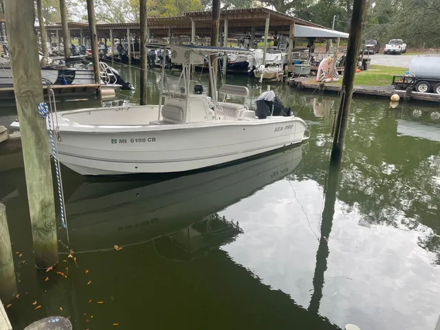 Rent a Sea Pro Boats center console in Pascagoula, MS near me