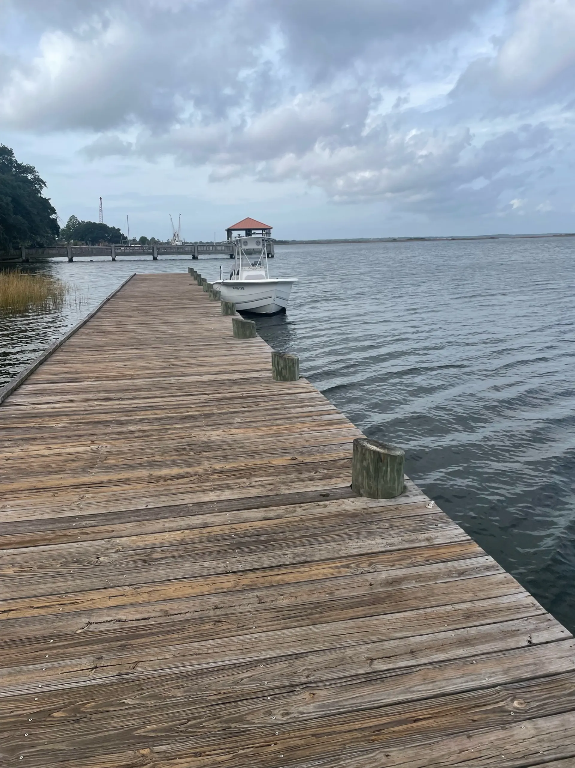 Perfect CC for fishing or cruising - on a wet slip Pascagoula, MS