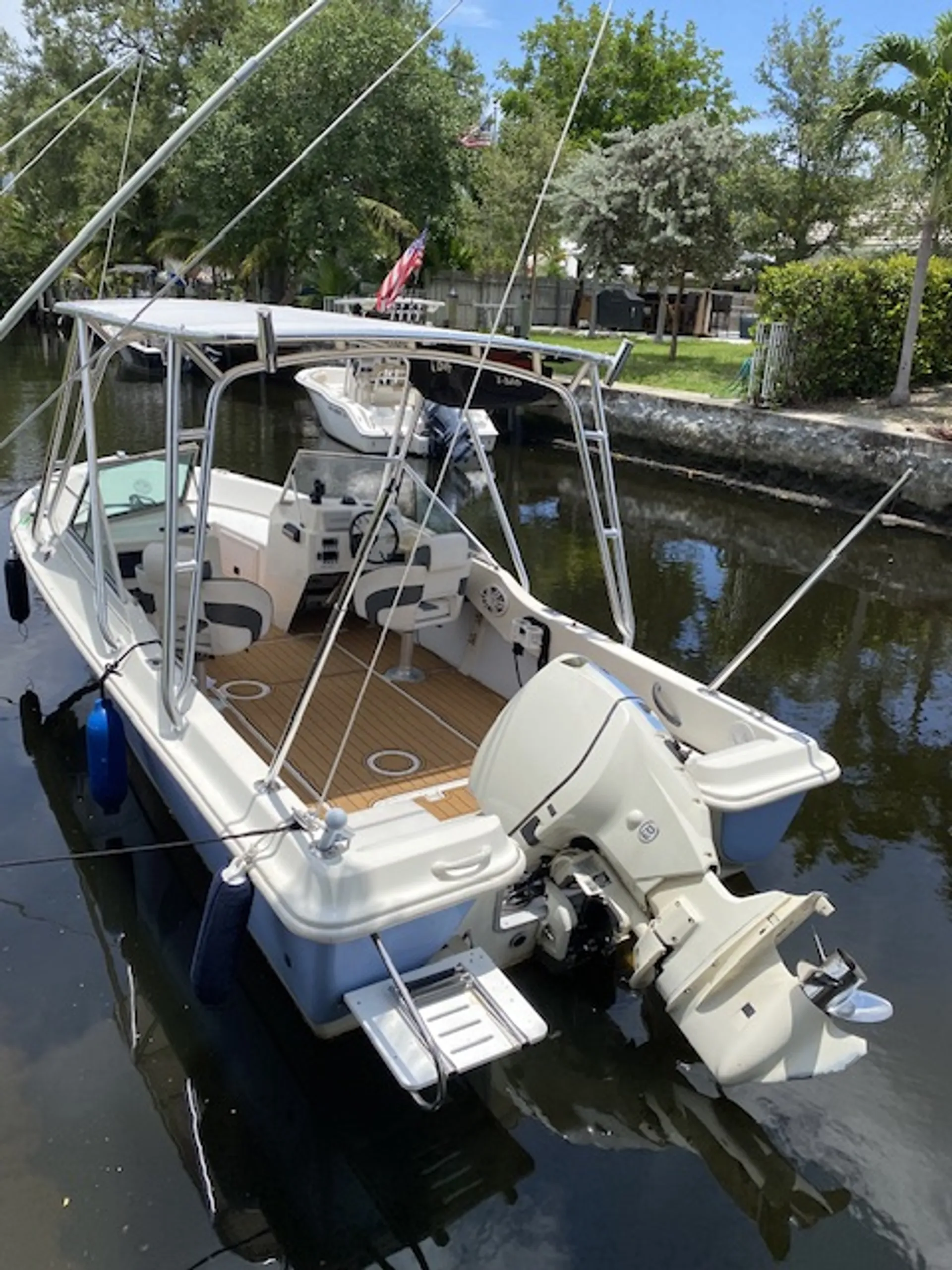 Hydrasports Boats 22 Ocean DC  in Fort Lauderdale, FL — photo 2