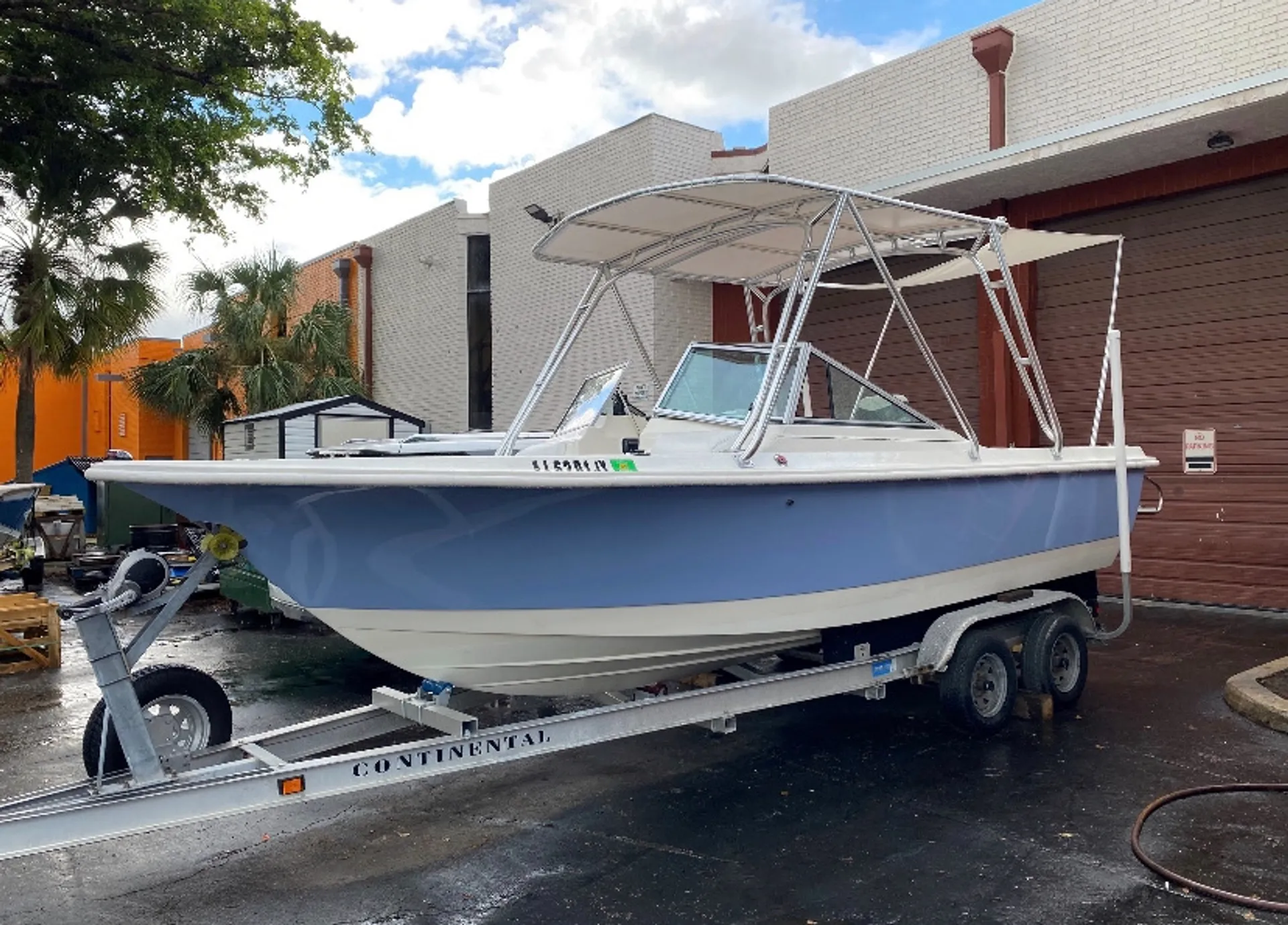 Hydrasports Boats 22 Ocean DC  in Fort Lauderdale, FL — photo 3