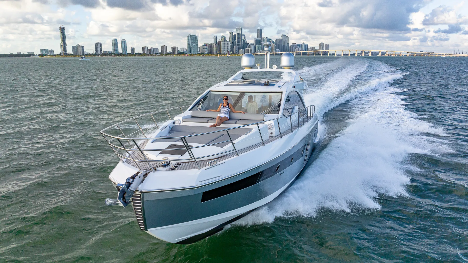 55 Azimut Luxury Yacht Sleek in Miami | No Extra Fees 
