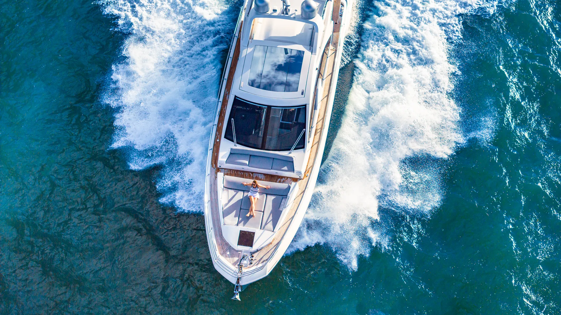 55 Azimut Luxury Yacht Sleek in Miami | No Extra Fees 