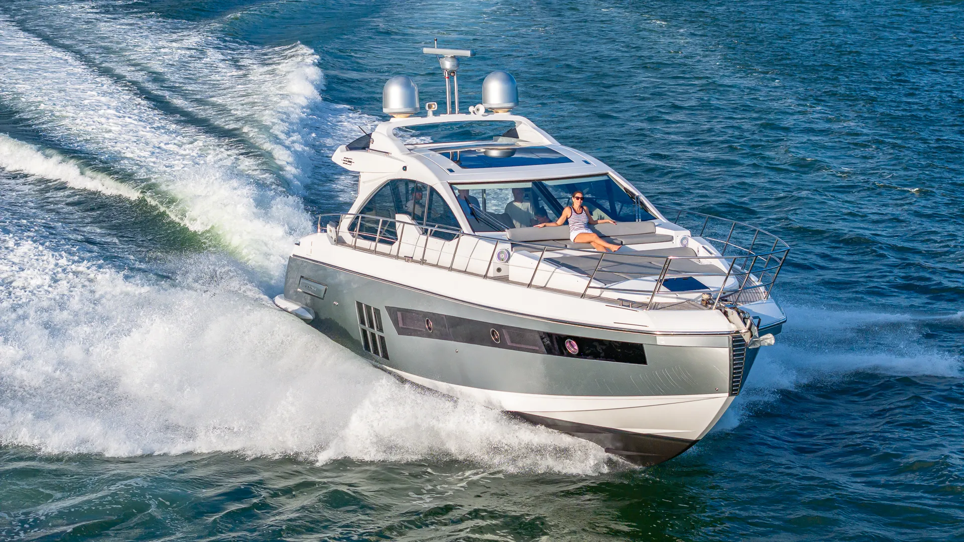 55 Azimut Luxury Yacht Sleek in Miami | No Extra Fees 