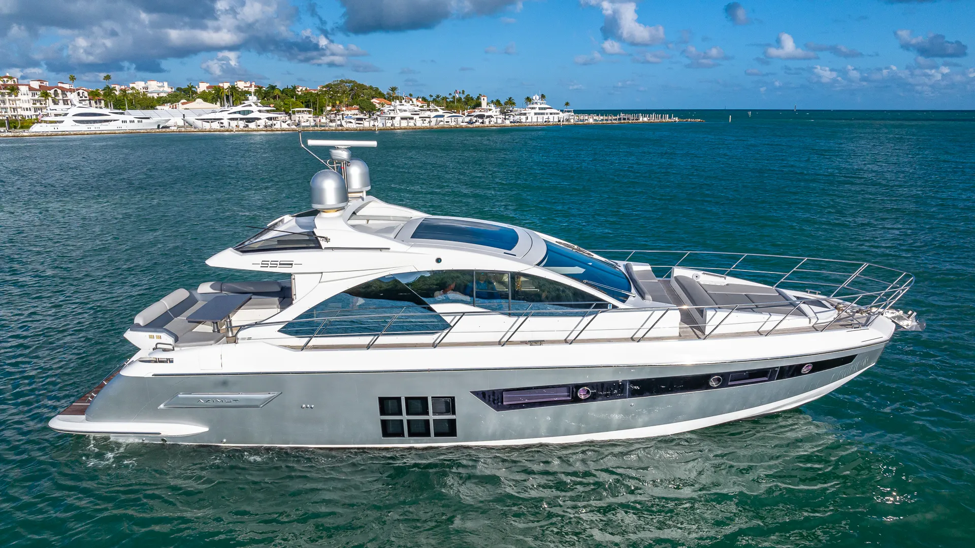 55 Azimut Luxury Yacht Sleek in Miami | No Extra Fees 