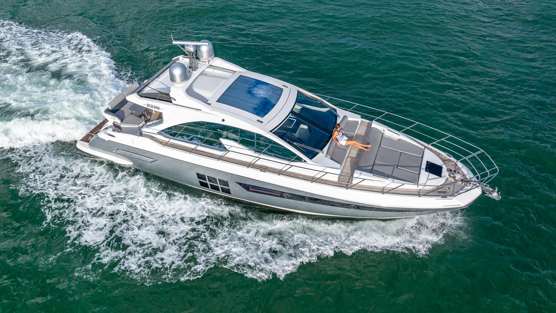 55 Azimut Luxury Yacht Sleek in Miami | No Extra Fees 