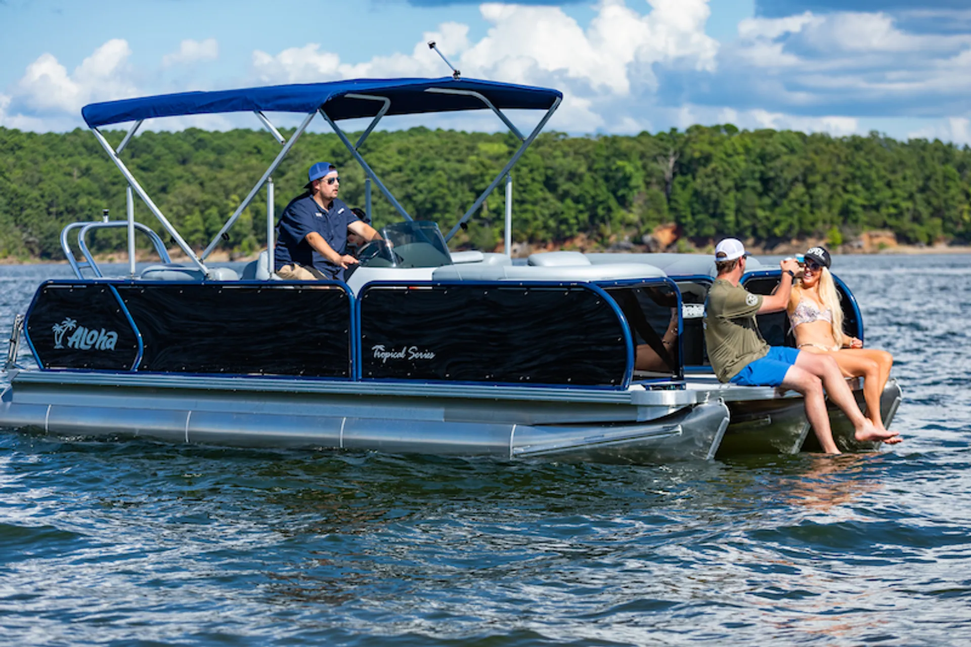 Aloha 22 Tritoon - Cross Timbers