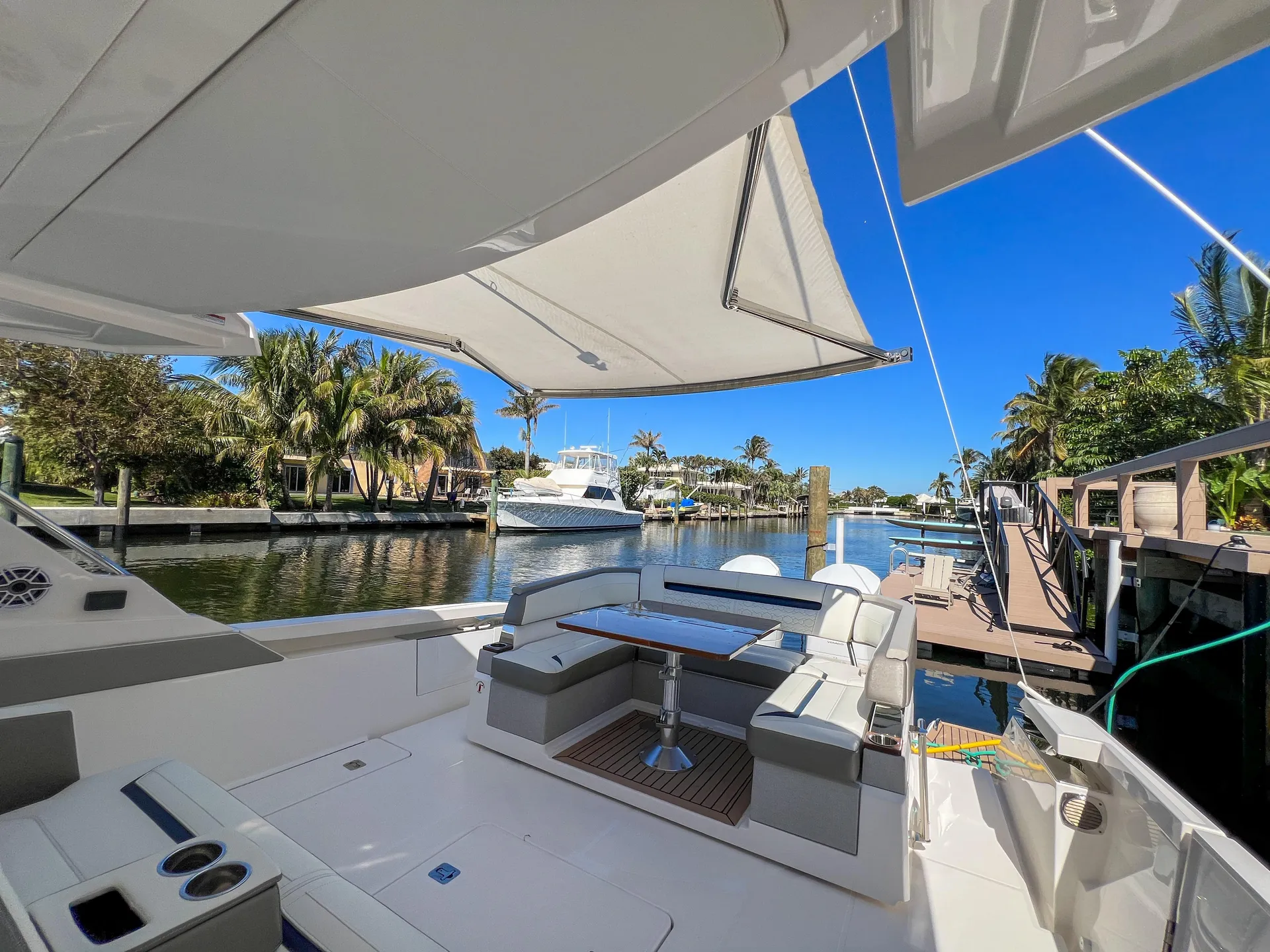 LIMITED TIME OFFER:🔥20%🔥 OFF TIARA 43' LS CAPT, CREW, FUEL INCLUDED 