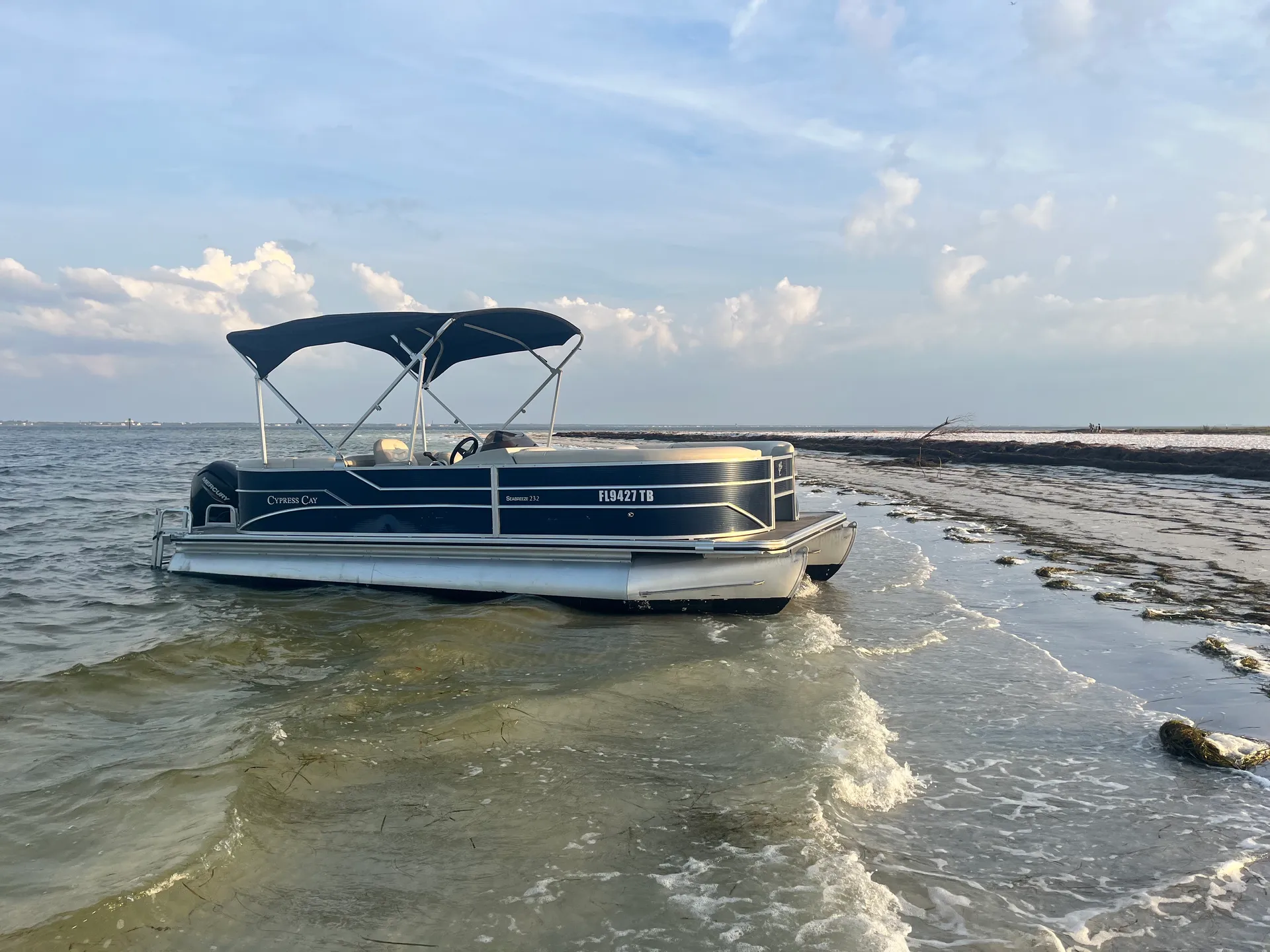 Pontoon Boat in Tarpon Springs. 24' Cypress Cay. 