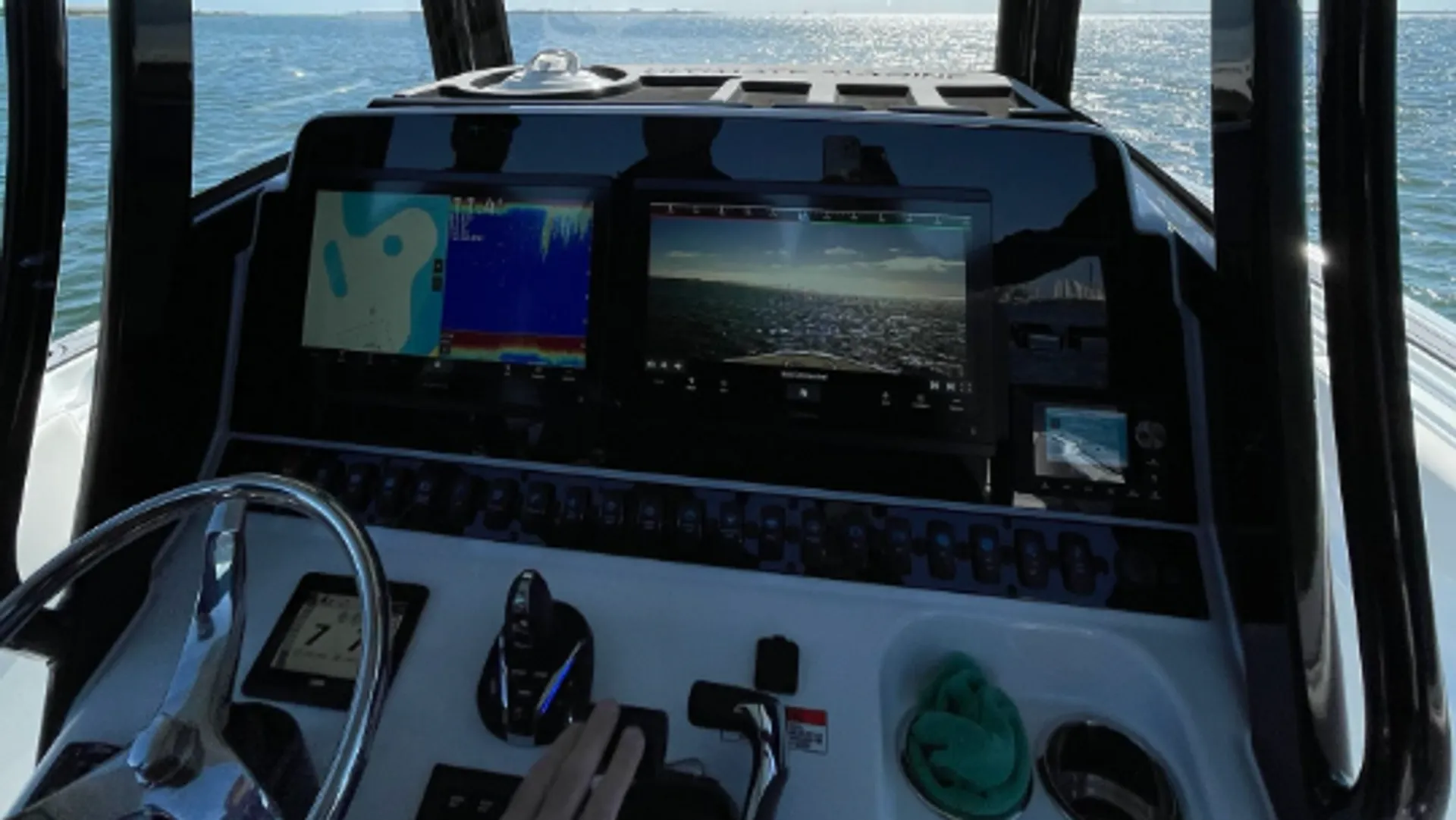 Sea Hunt 305 Ultra in Tampa, FL — photo 4