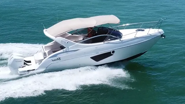 Rent a Schaefer motor yacht in St. Petersburg, FL near me