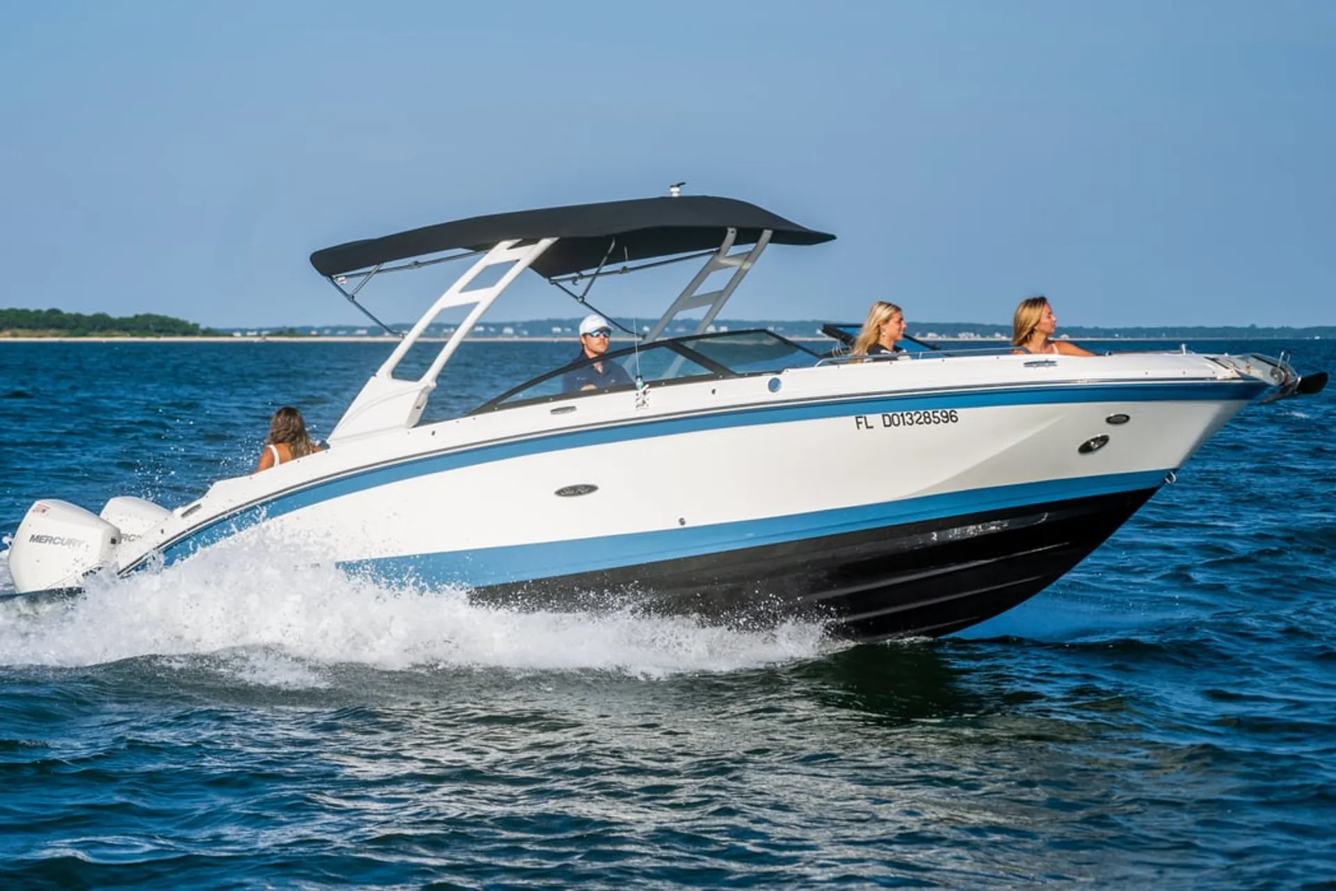29' 2023 Sea Ray SDX Boat Rental in Sag Harbor, New York