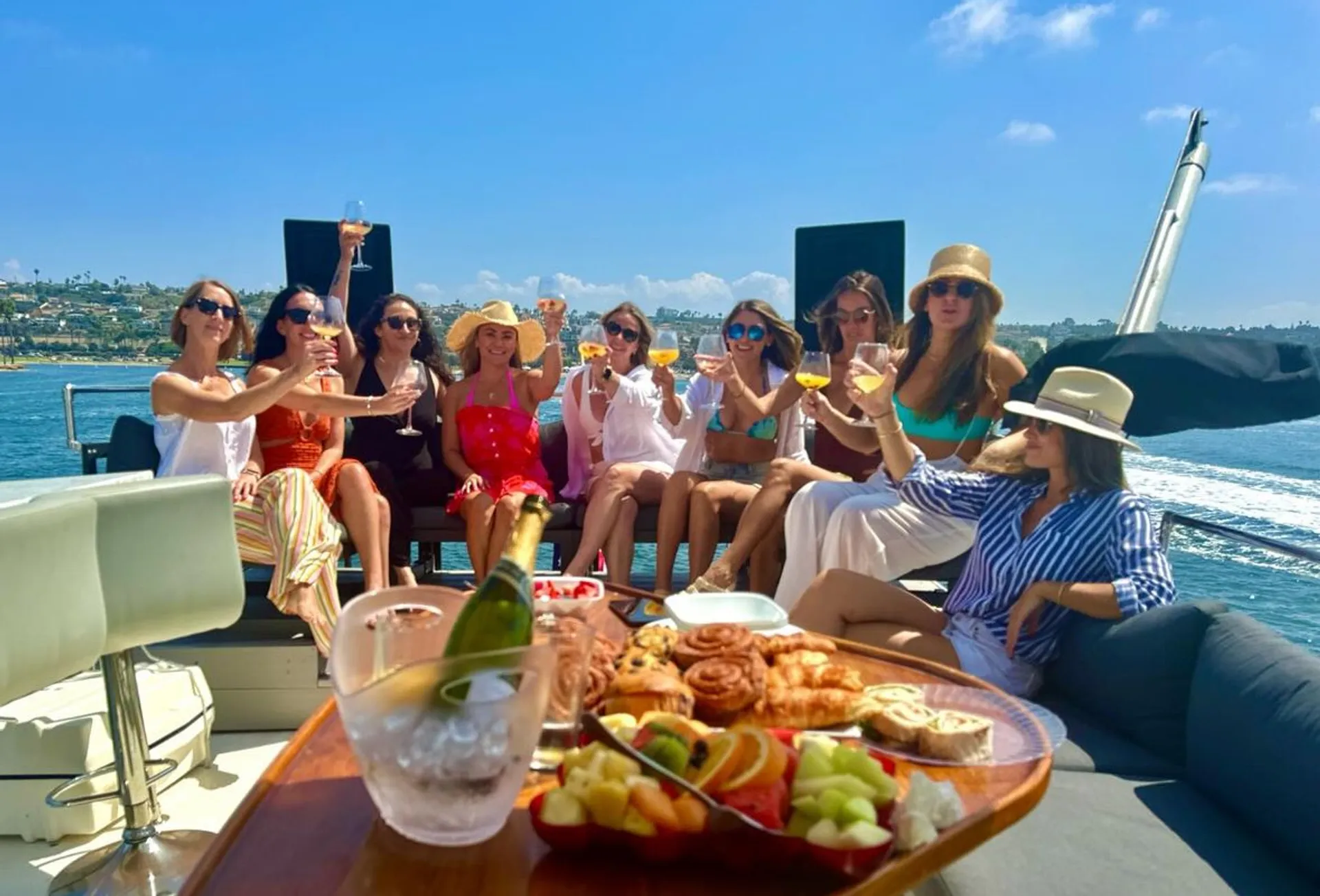 THE MOST FUN LUXURY YACHT RENTAL IN SAN DIEGO