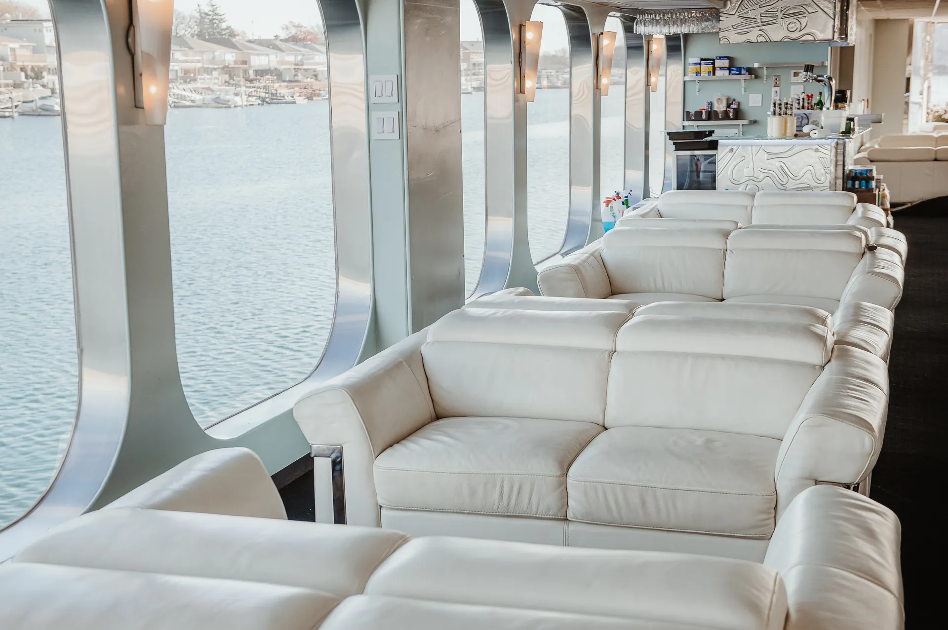 NYC: Gourmet Dinner Cruise with Live Music