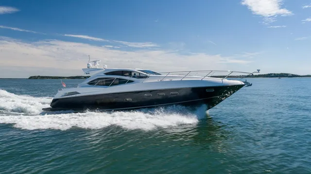 Rent a Sunseeker motor yacht in West Palm Beach, FL near me