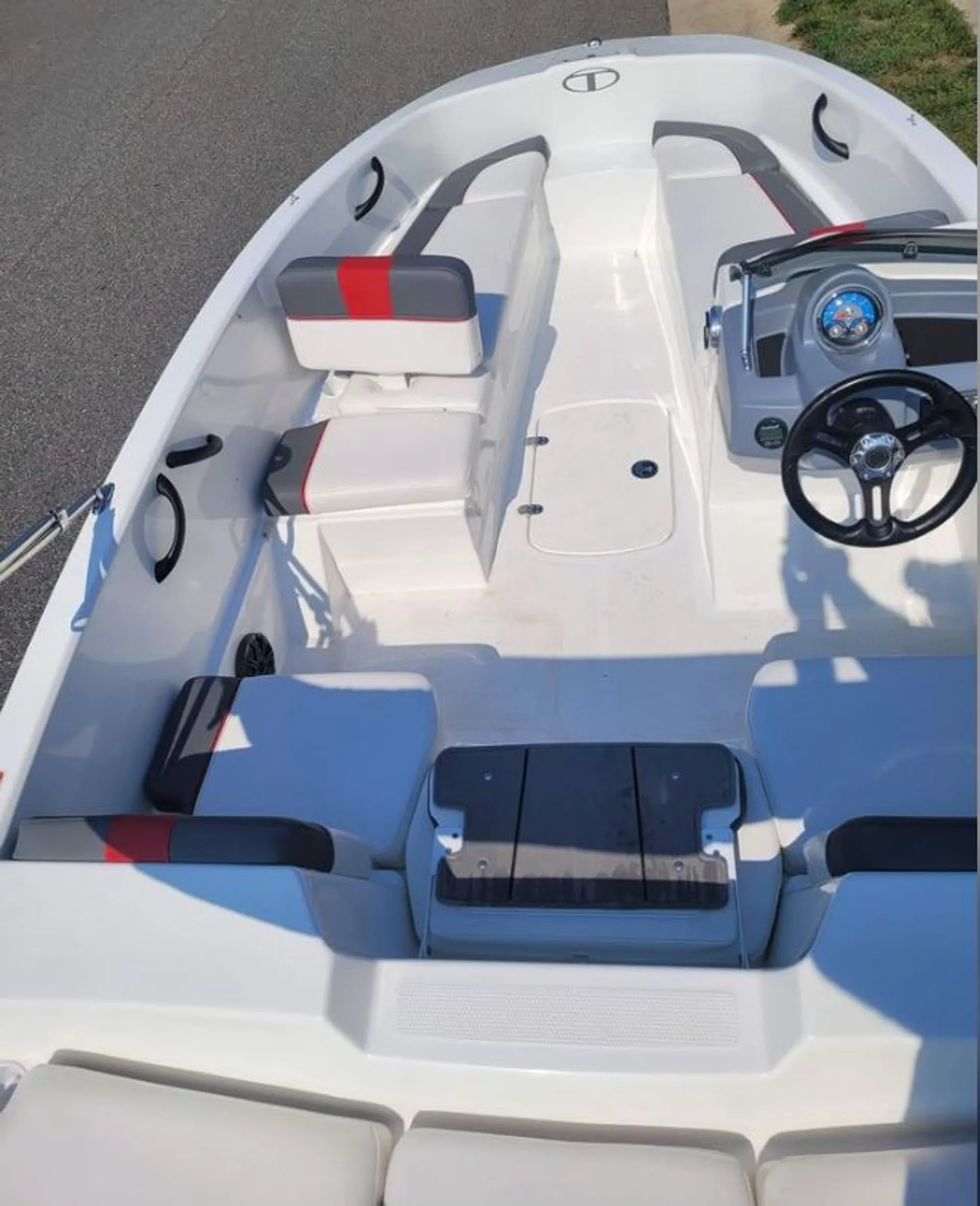 TAHOE BY TRACKER MARINE T16 in Hopewell, VA — photo 3