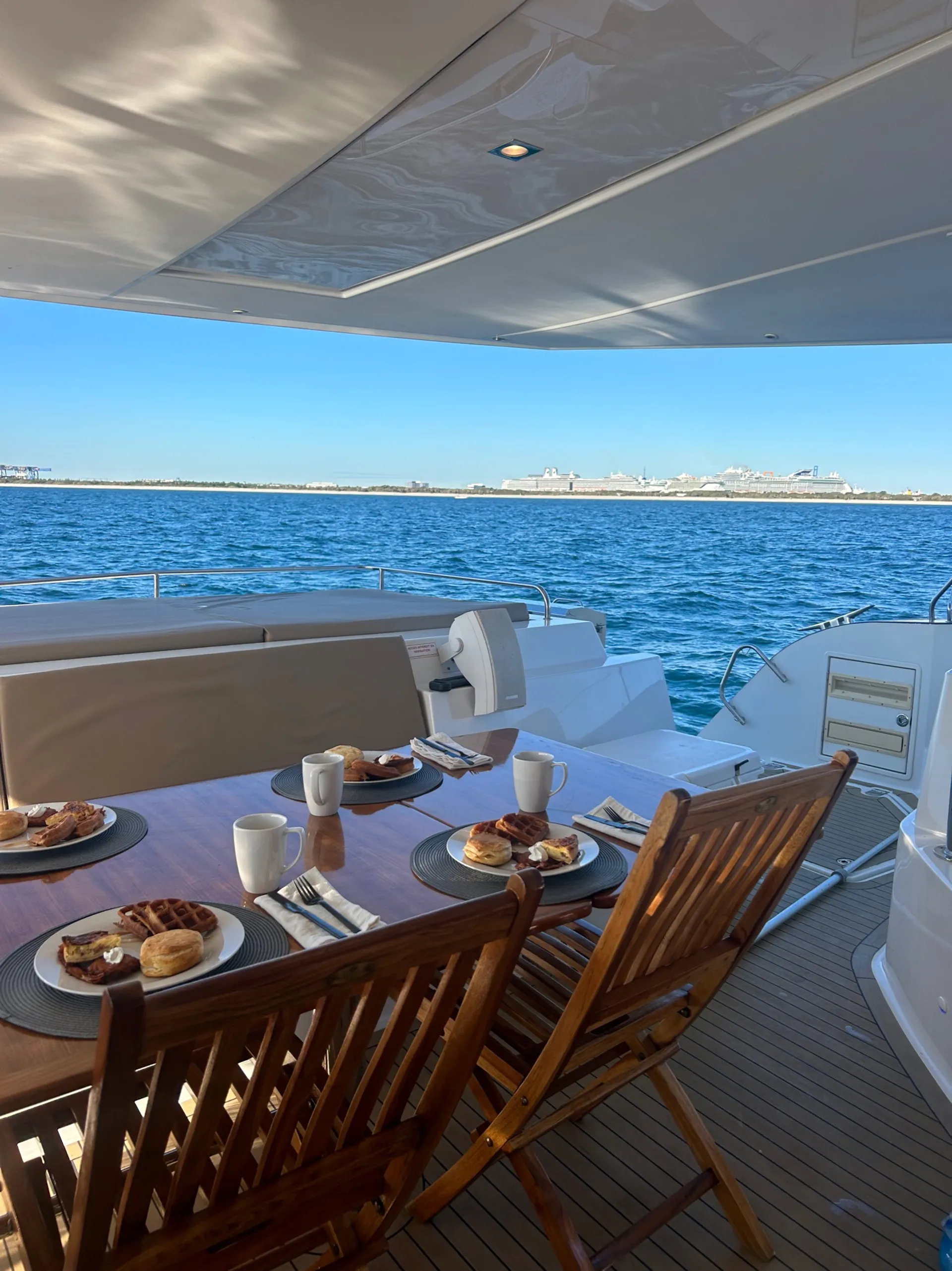 Most booked and best reviews for a reason. Enjoy the difference, 60ft