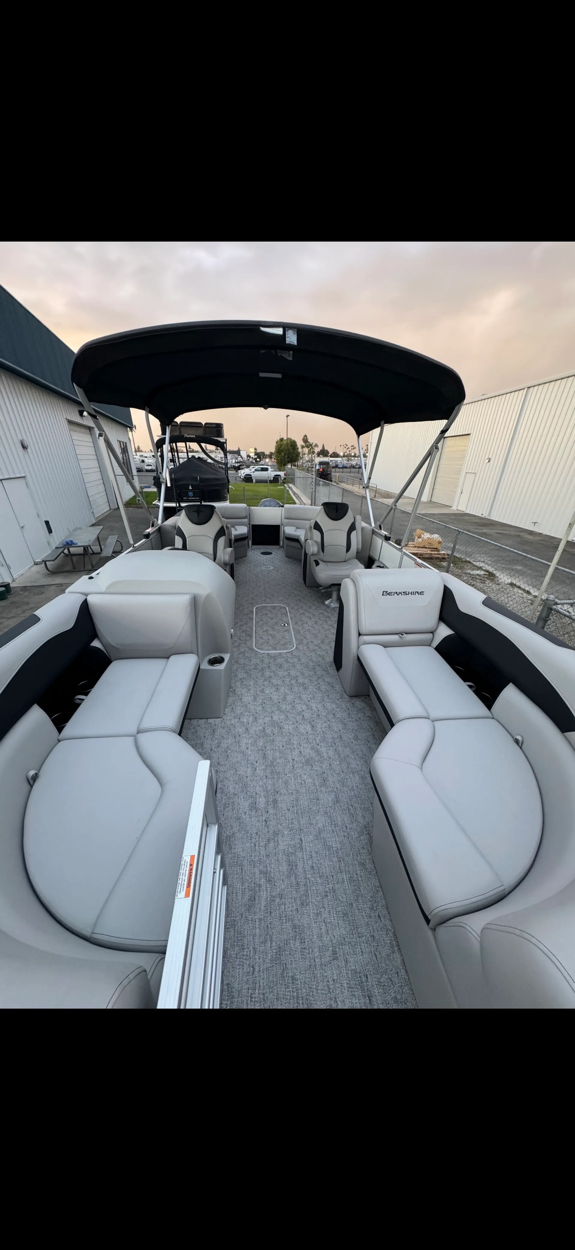 2024 Berkshire 22RFXLE Pontoon For rent in bass lake ca!