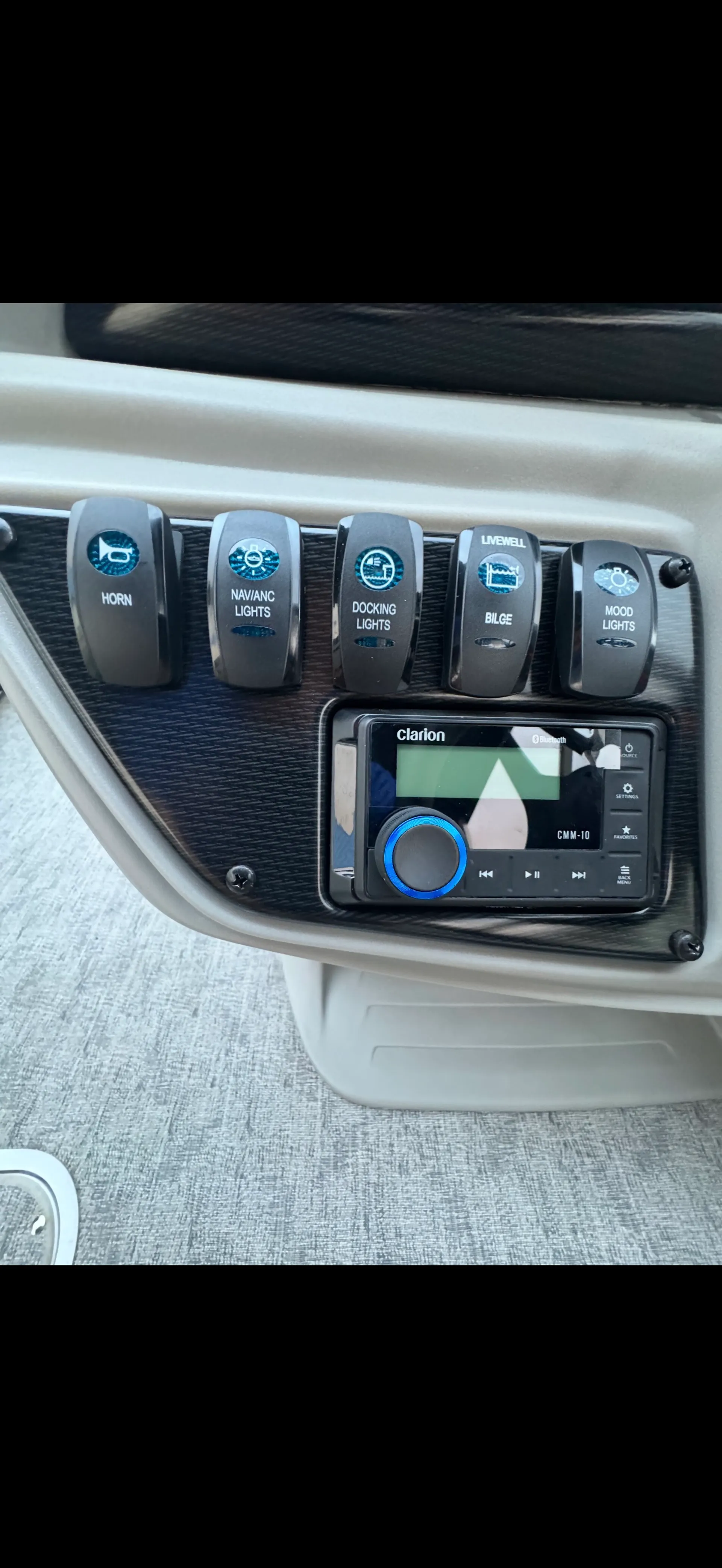 2024 Berkshire 22RFXLE Pontoon For rent in bass lake ca!