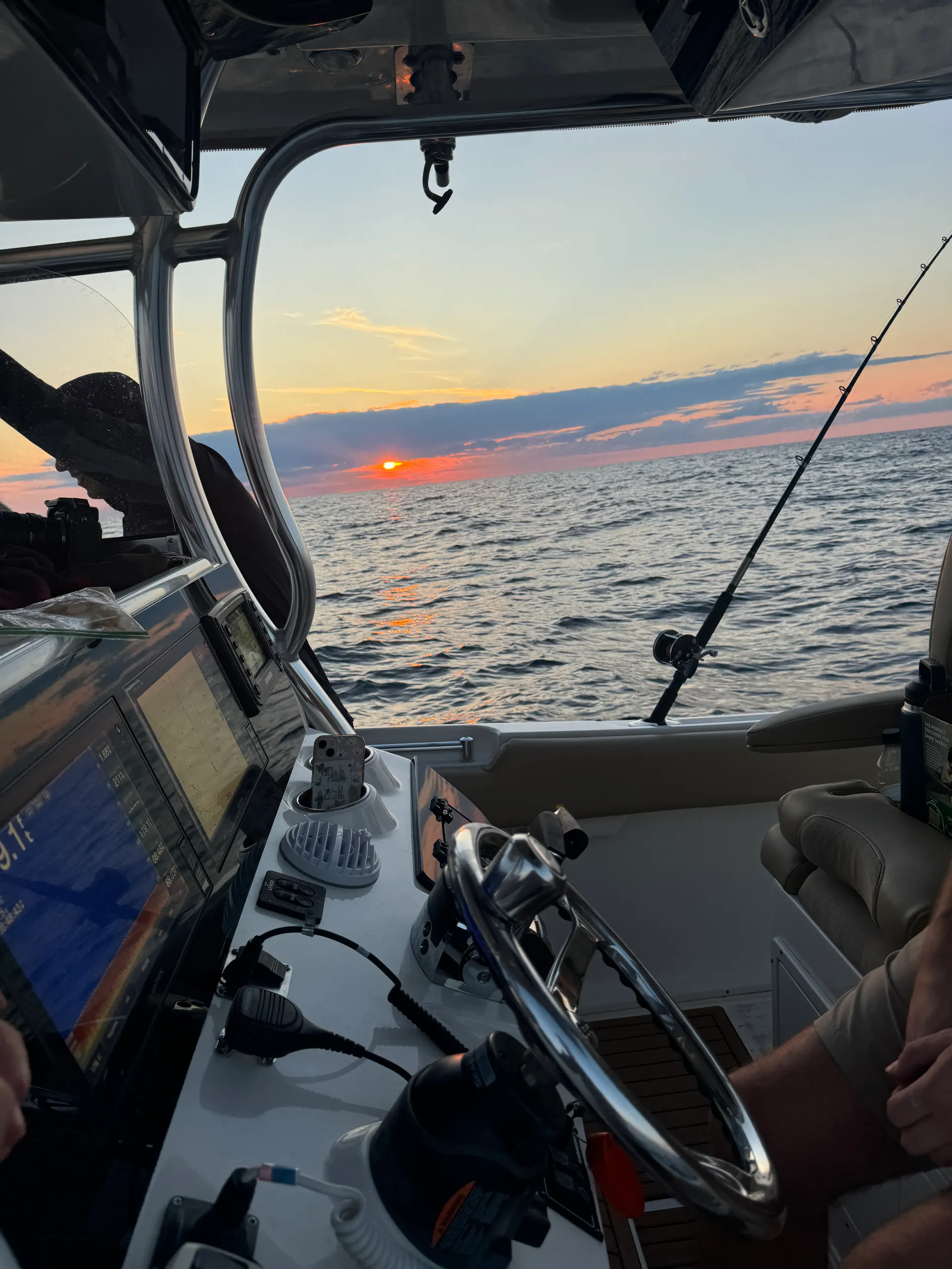 27ft Center Console. Explore South Flordia! 