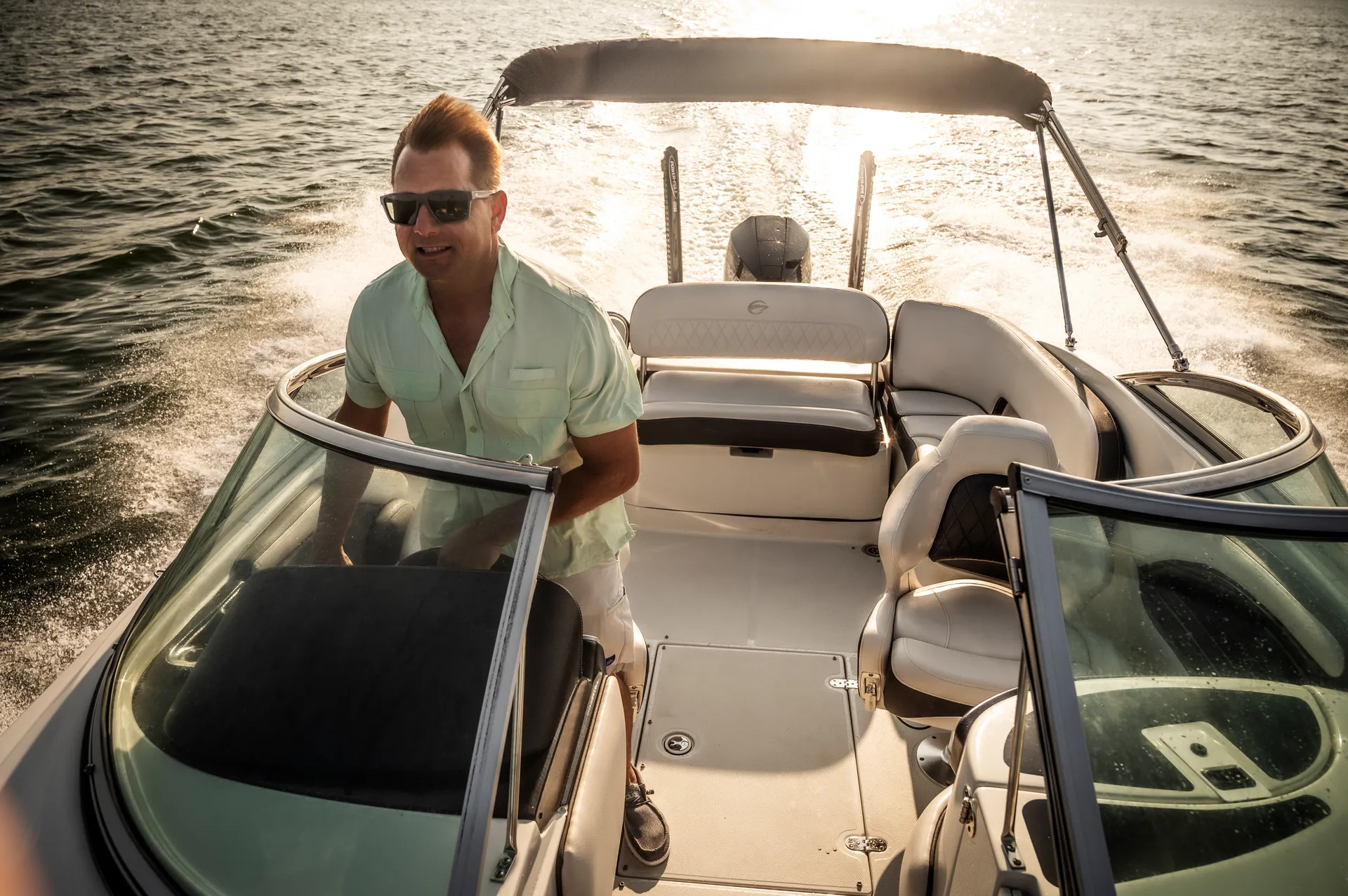 2021 crownline deck boat to enjoy Cocoa Beach!