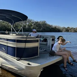Have the Perfect Day on the Water with a 2021 Bennington Pontoon Boat