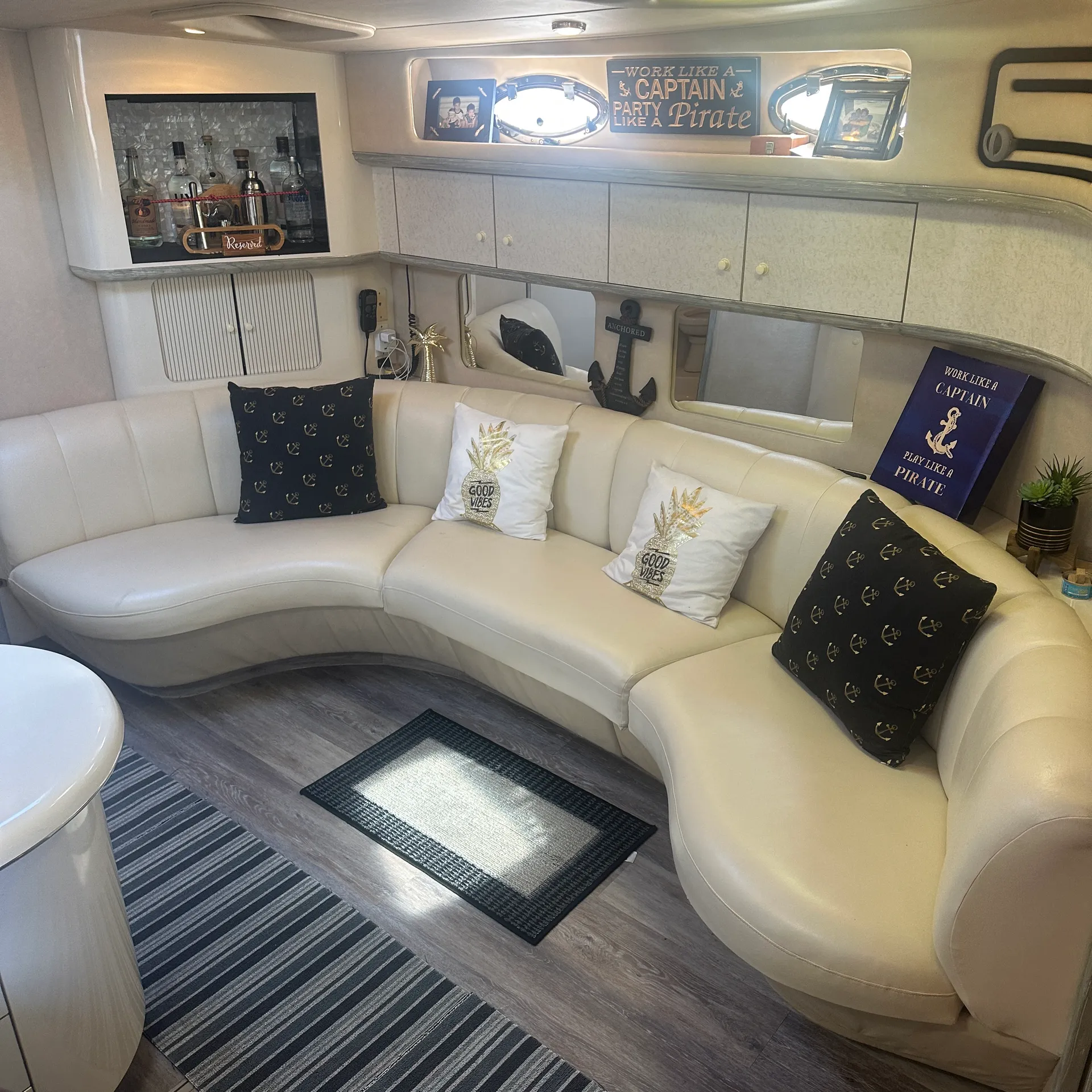 AMAZING  50 YACHT FOR CHARTER !!!! 13 Guests 