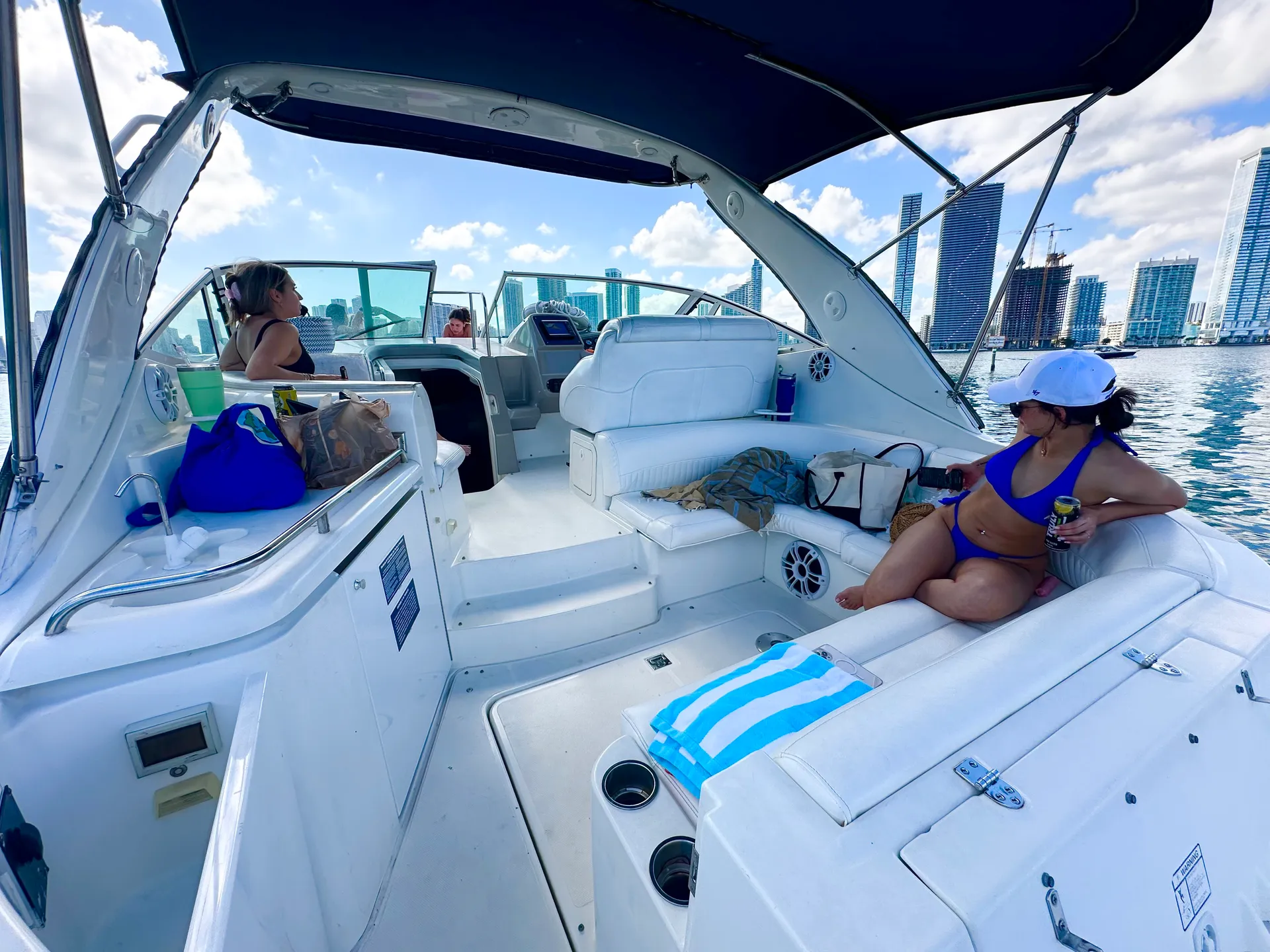 Cruisers Yachts Express in Miami, FL — photo 8