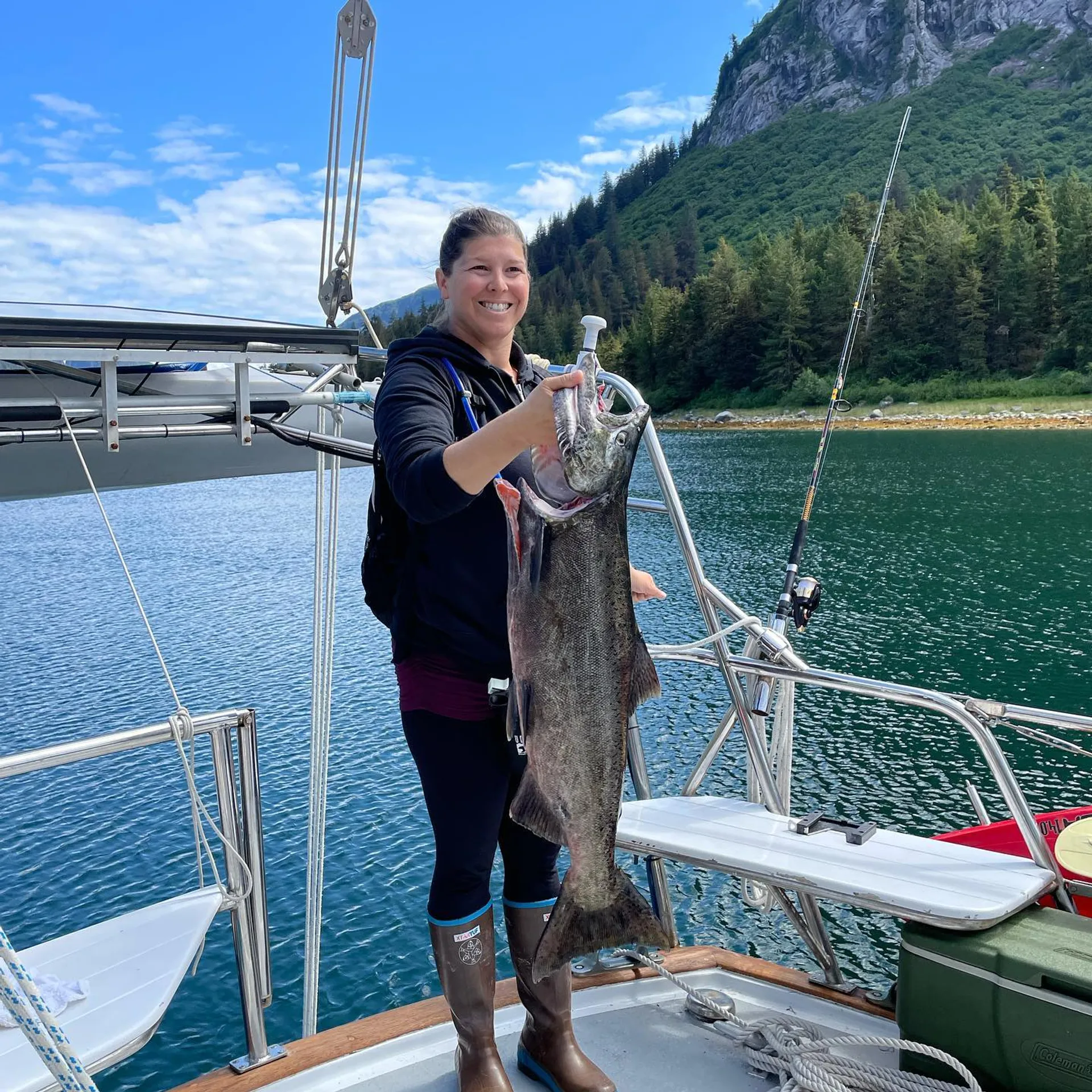 Sail the San Juan Islands  72' Sailboat with large Jacuzzi (Anacortes)